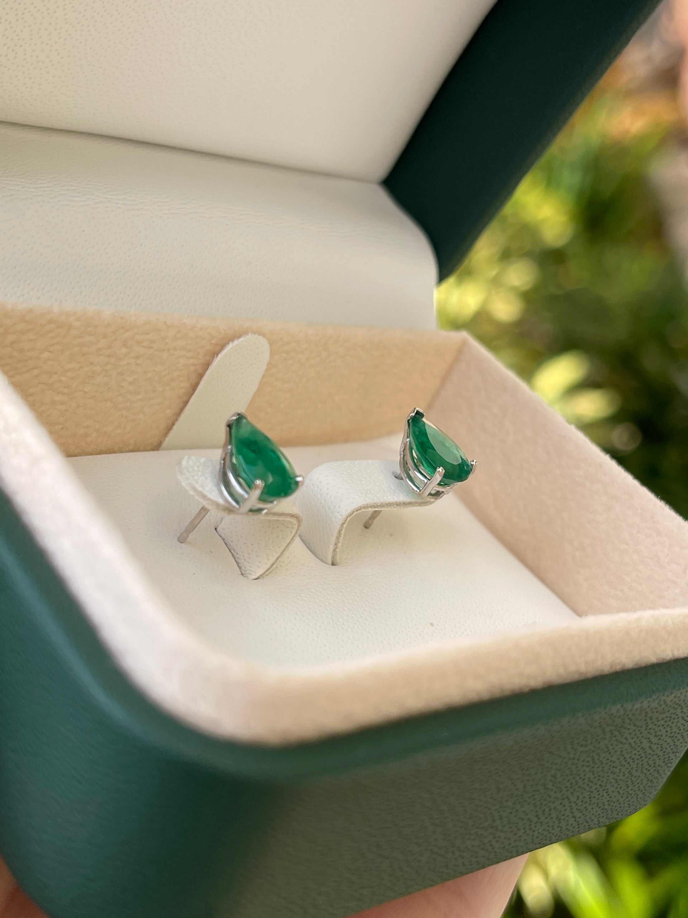 2.0tcw Natural Dark Forest Emerald Pear Cut Teardrop Pendant - 14K White Gold Jewelry for Women - Perfect for Weddings, Anniversaries & Special Occasions