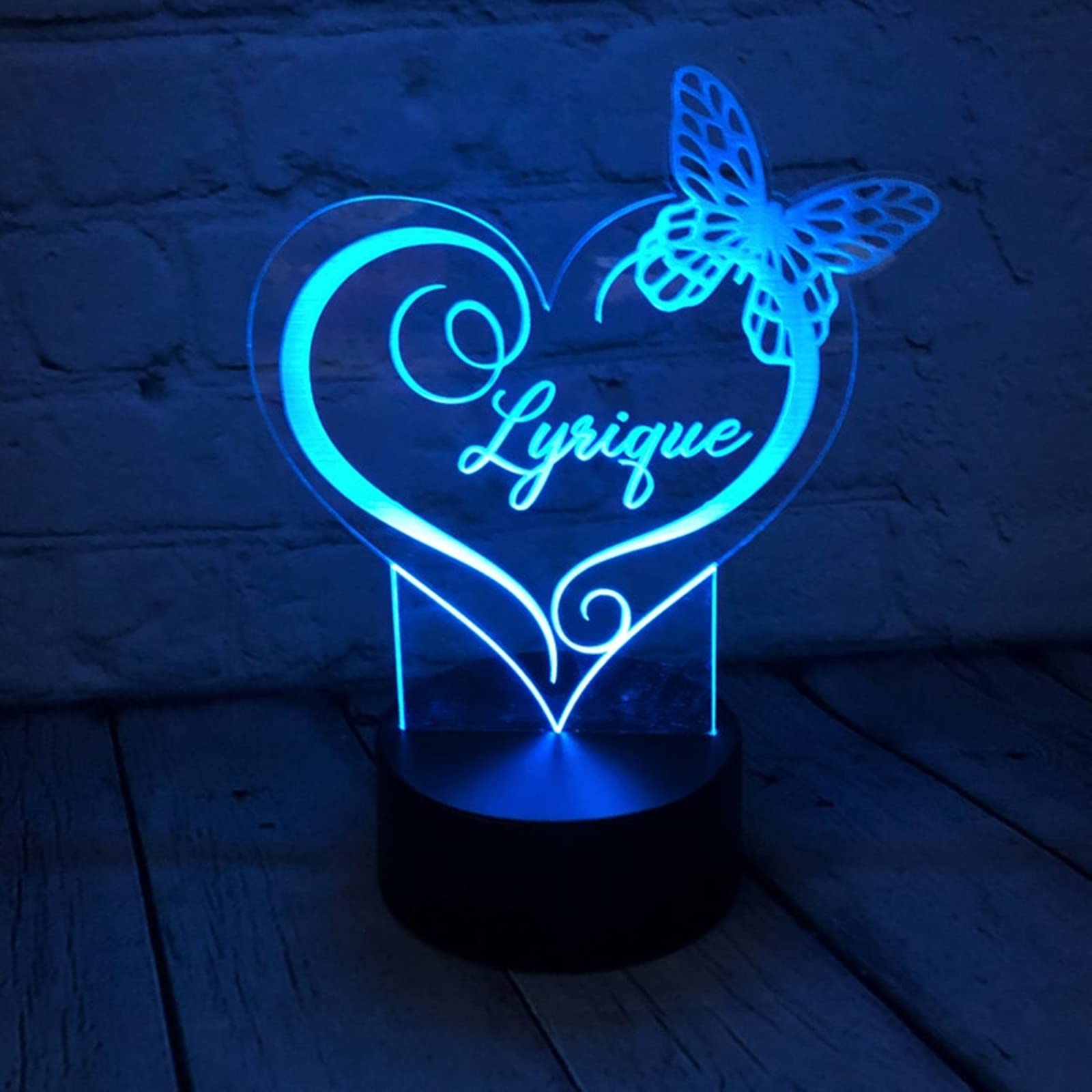 Personalized 3D Butterfly Night Light with USB Charger - Custom Name Multicolor LED Bedside Lamp for Girls, Kids Room Decor & Nursery Nightlight - Perfect for Bedrooms, Baby Showers & Gift Giving