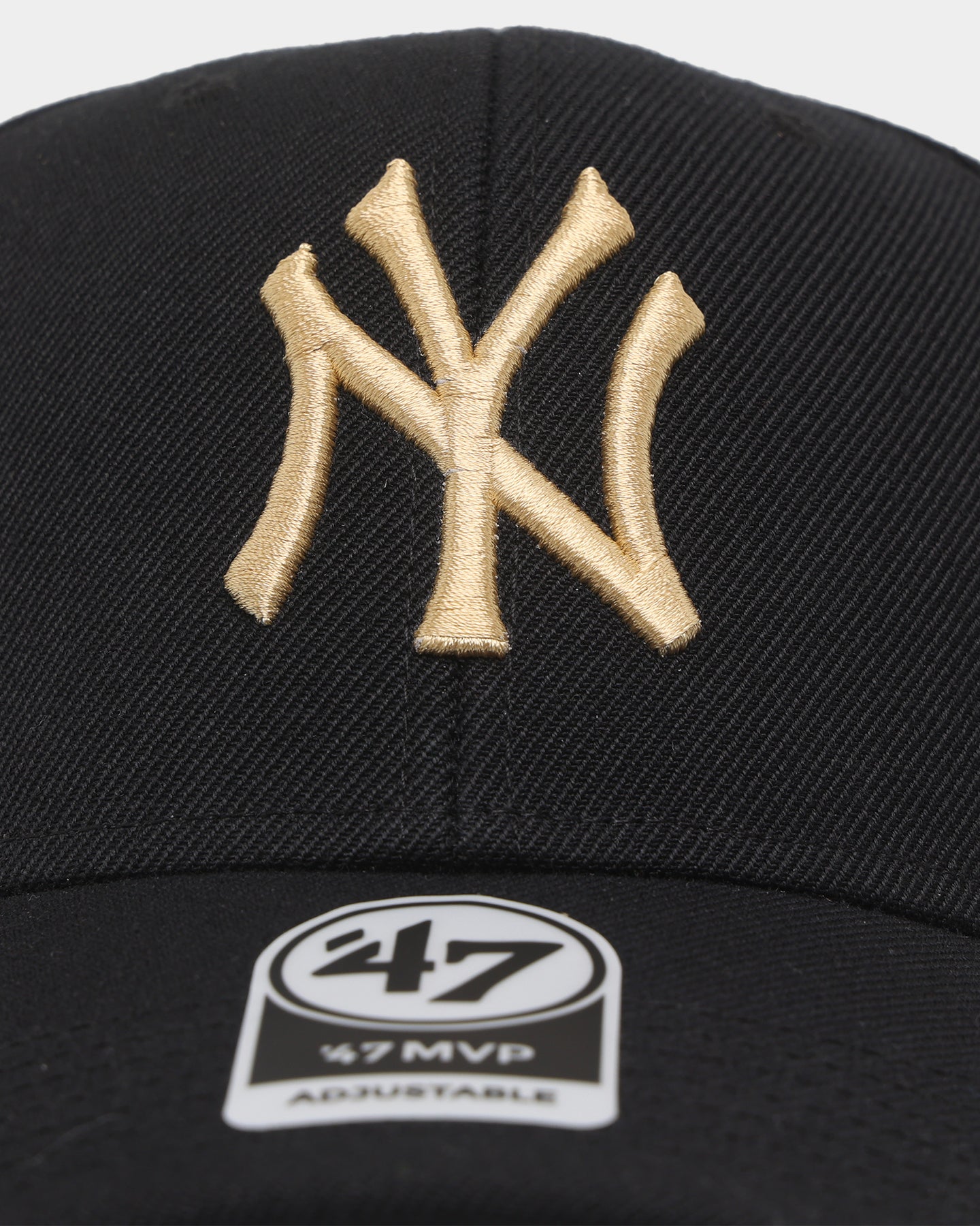 47 Brand New York Yankees Sure Shot 47 MVP Snapback Black Hat - Official MLB Licensed Adjustable Baseball Cap for Men & Women - Perfect for Games, Sports, and Streetwear Fashion