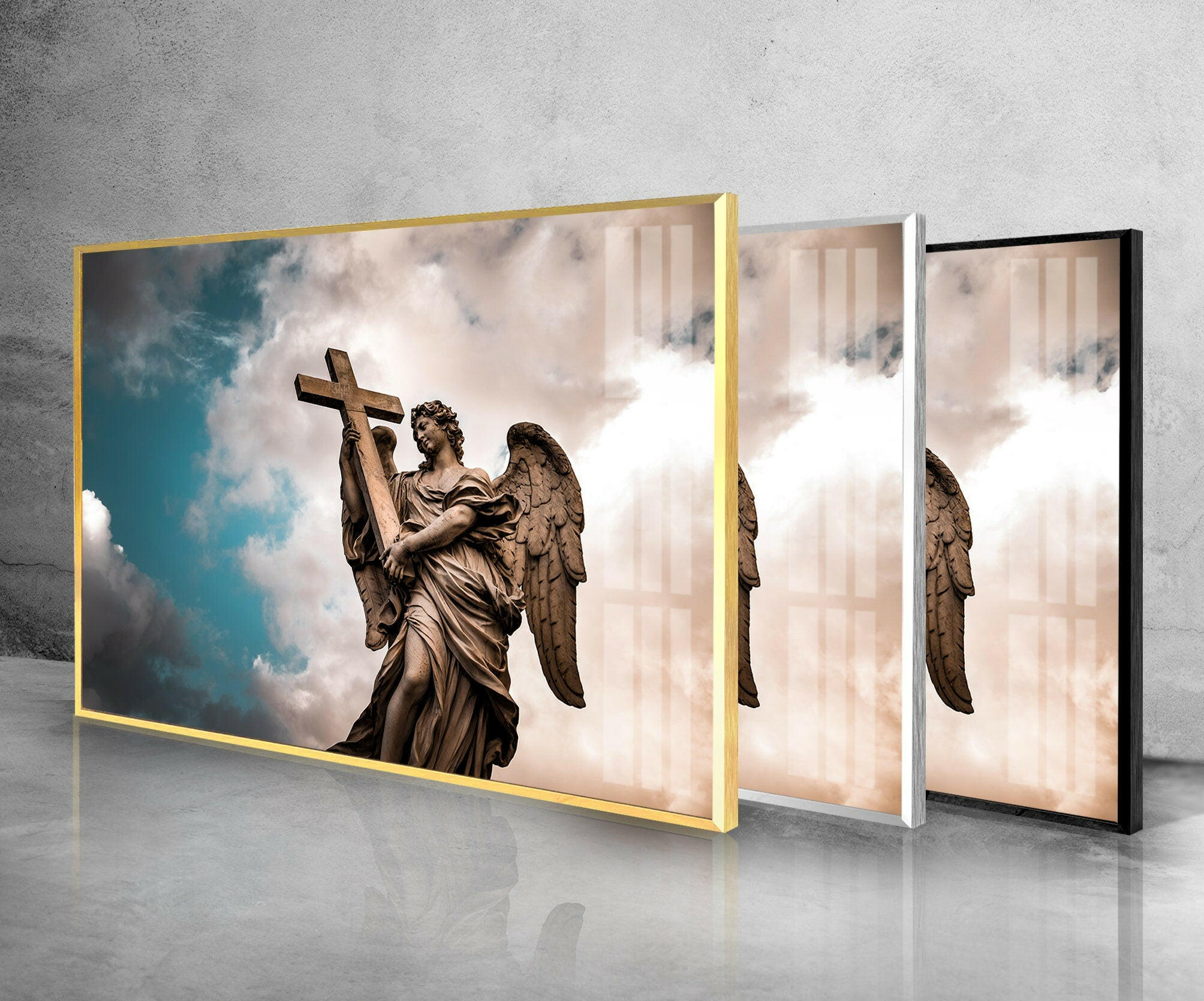 Angel With The Sudarium Stained Glass Wall Art - Religious Home Decor for Church, Living Room & Bedroom - Beautiful Handmade Christian Gift