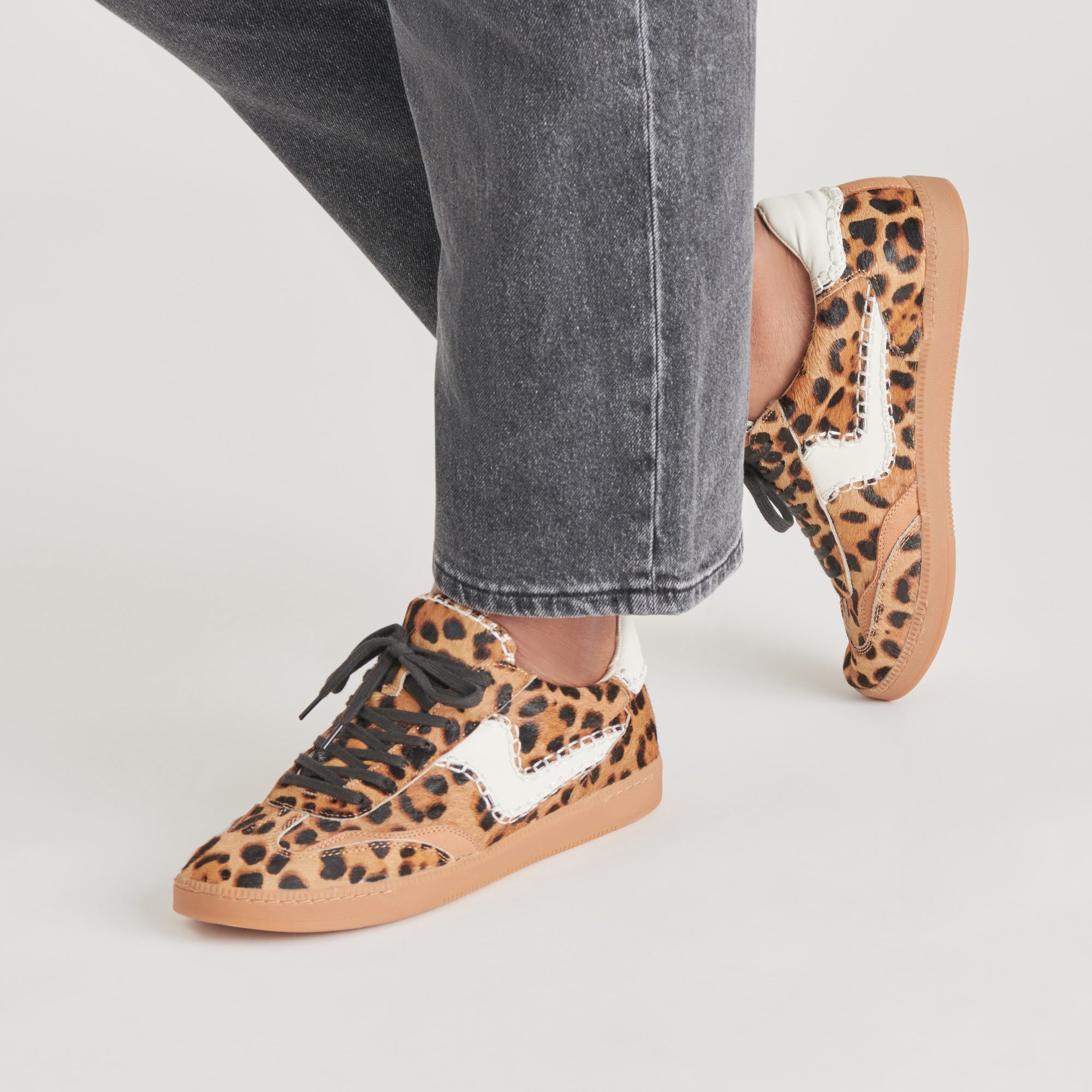 **Stylish Stitch Sneakers with DK Leopard Calf Hair - Trendy Women's Fashion Shoes for Casual Outfits & Streetwear**