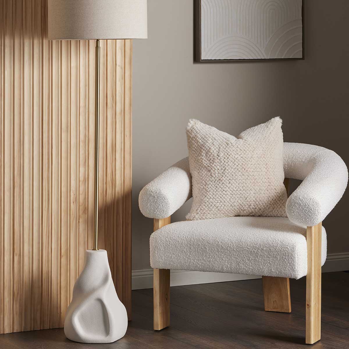 Boucle Curved Armchair - Modern Upholstered Accent Chair for Living Room, Bedroom & Office - Comfortable Lounge Seating with Soft Fabric and Elegant Design