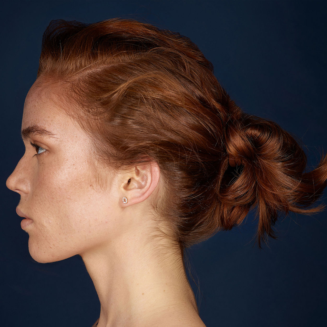 Featherlight Hairspray - Strong Hold, No Crunch, Natural Shine | Perfect for Everyday Styling, Updos & Special Occasions