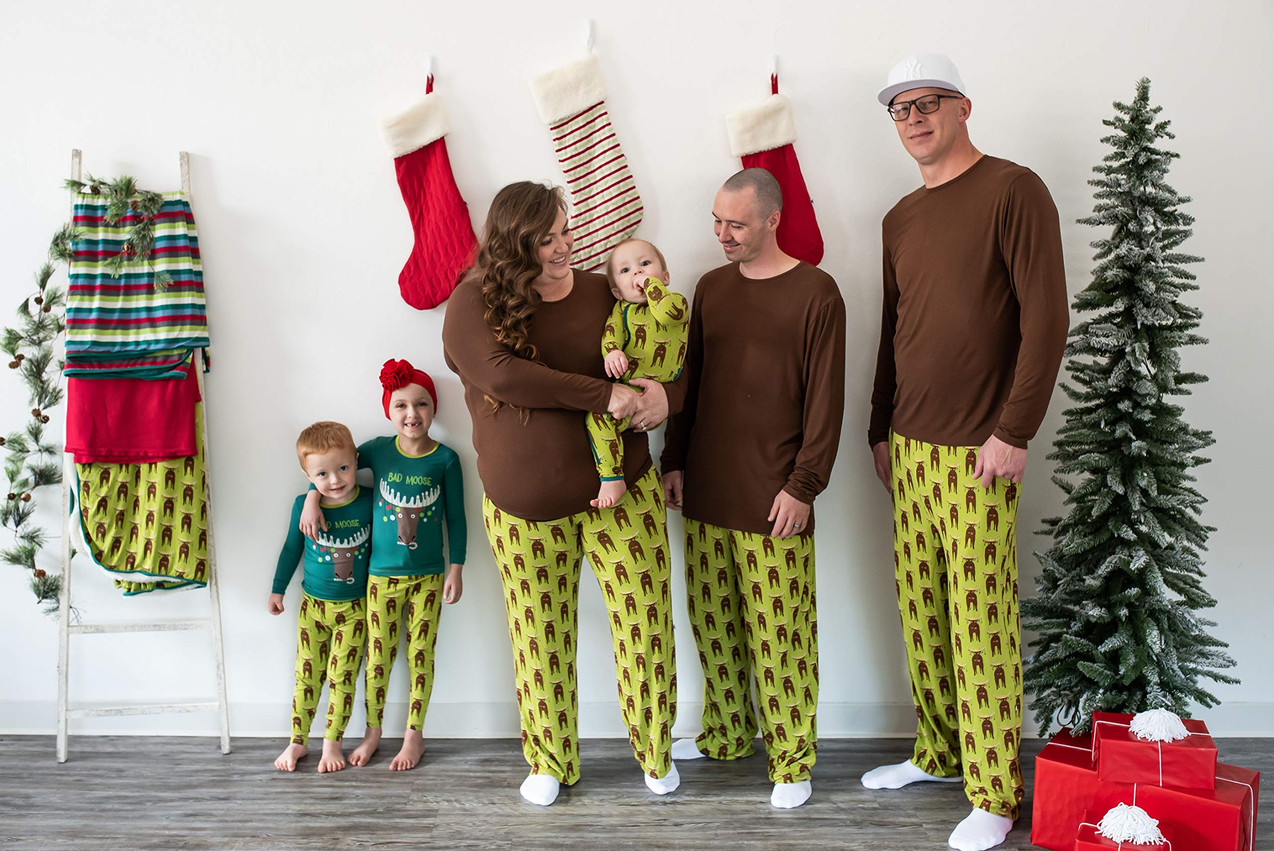 KICKEE Men’s Ultra Soft Print Pajama Set - Long Sleeve Sleepwear & Loungewear for Men | Family Matching Pajamas for Christmas, Holidays & Cozy Nights at Home