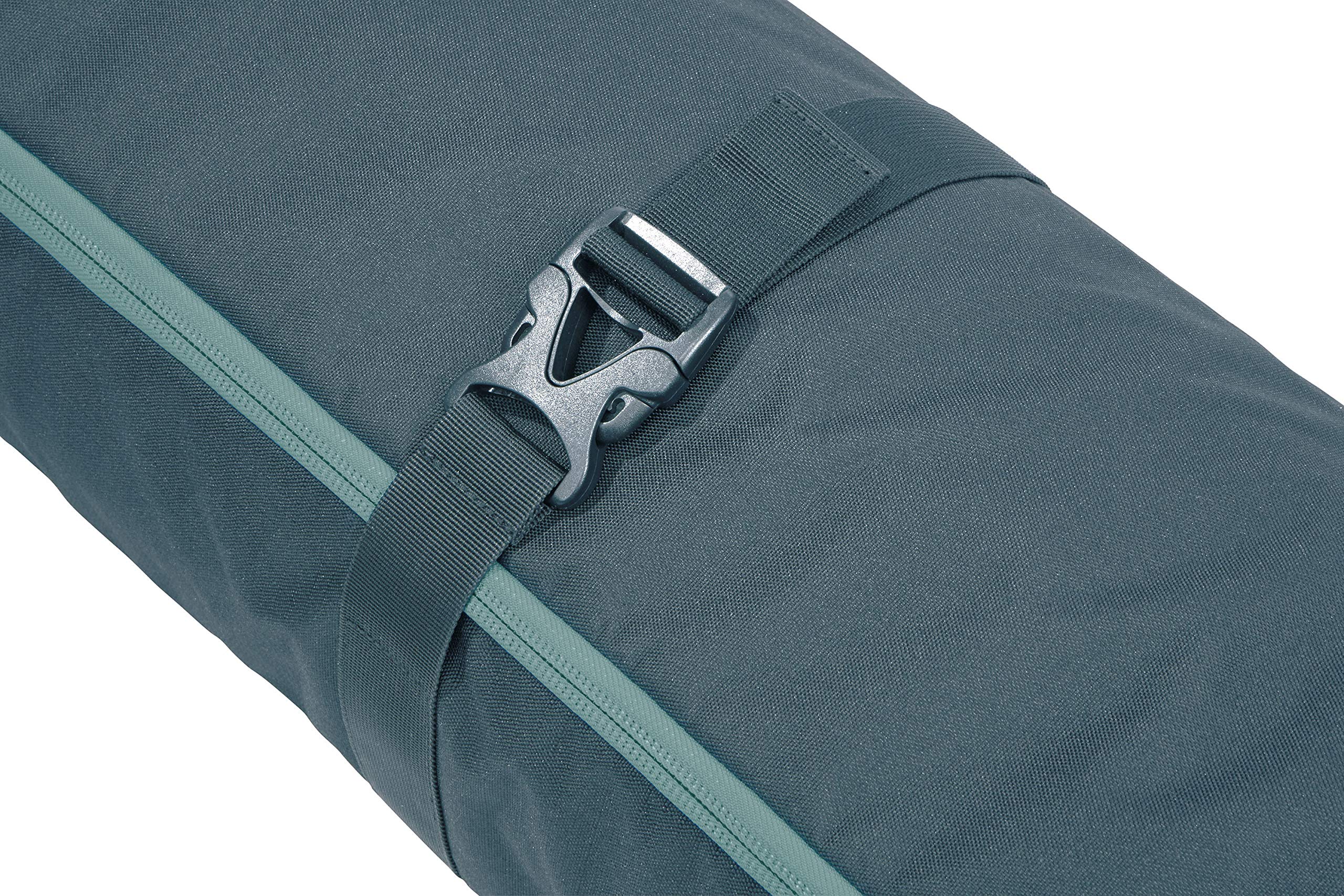 Thule RoundTrip Ski Bag - Durable Travel Ski Bag for Airplane & Car Transport - Perfect for Winter Sports & Ski Vacations