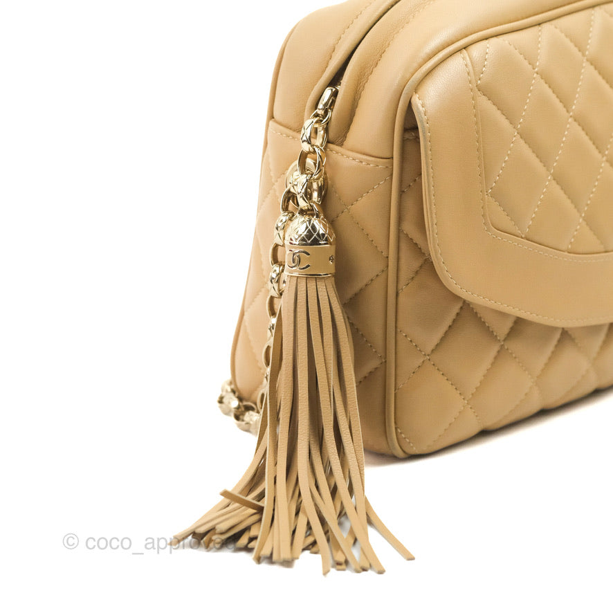 Vintage Chanel Coco Camera Bag in Beige Calfskin Leather with Gold Hardware - Perfect for Everyday Use, Travel & Special Occasions