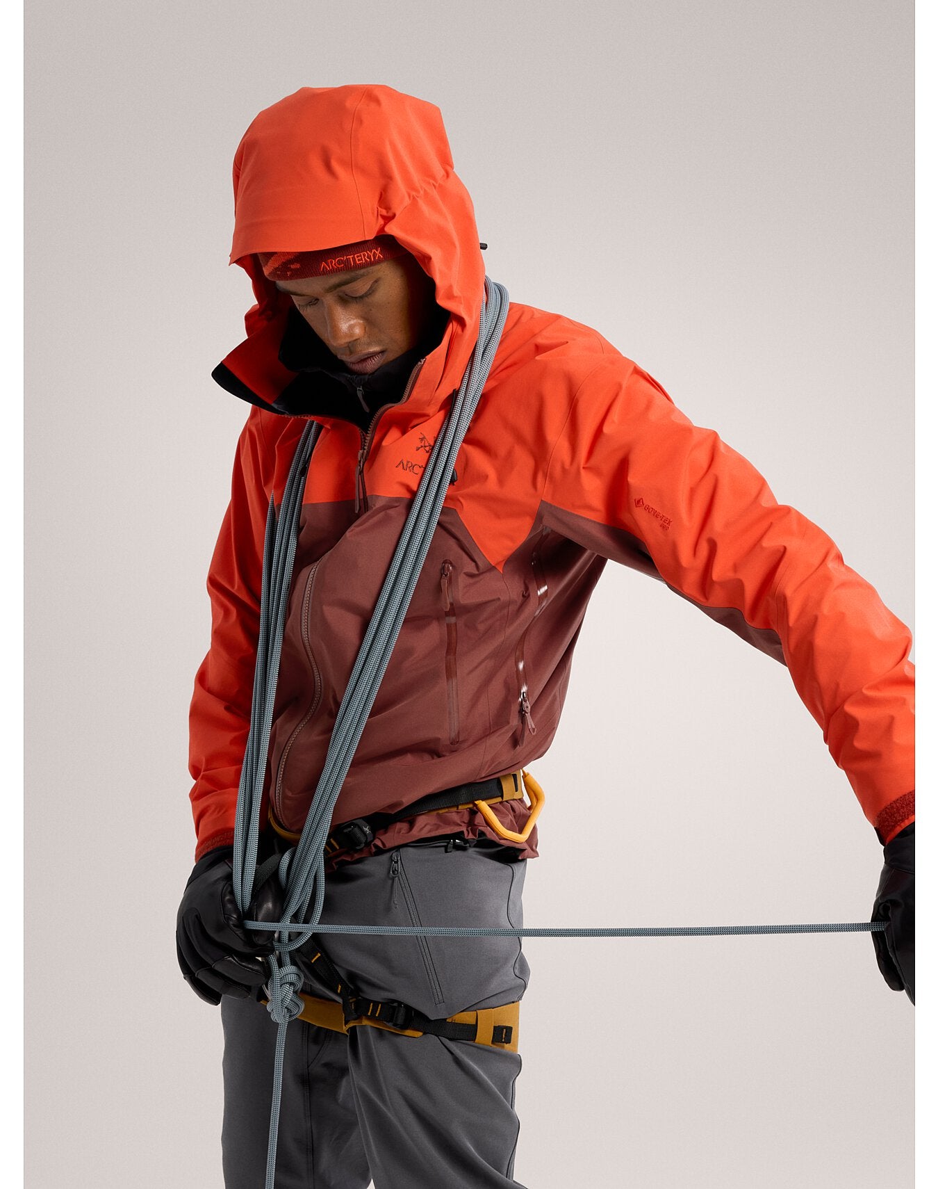 Men's Beta AR Jacket - Lightweight Waterproof Hiking & Outdoor Adventure Shell - Perfect for Climbing, Skiing & Travel