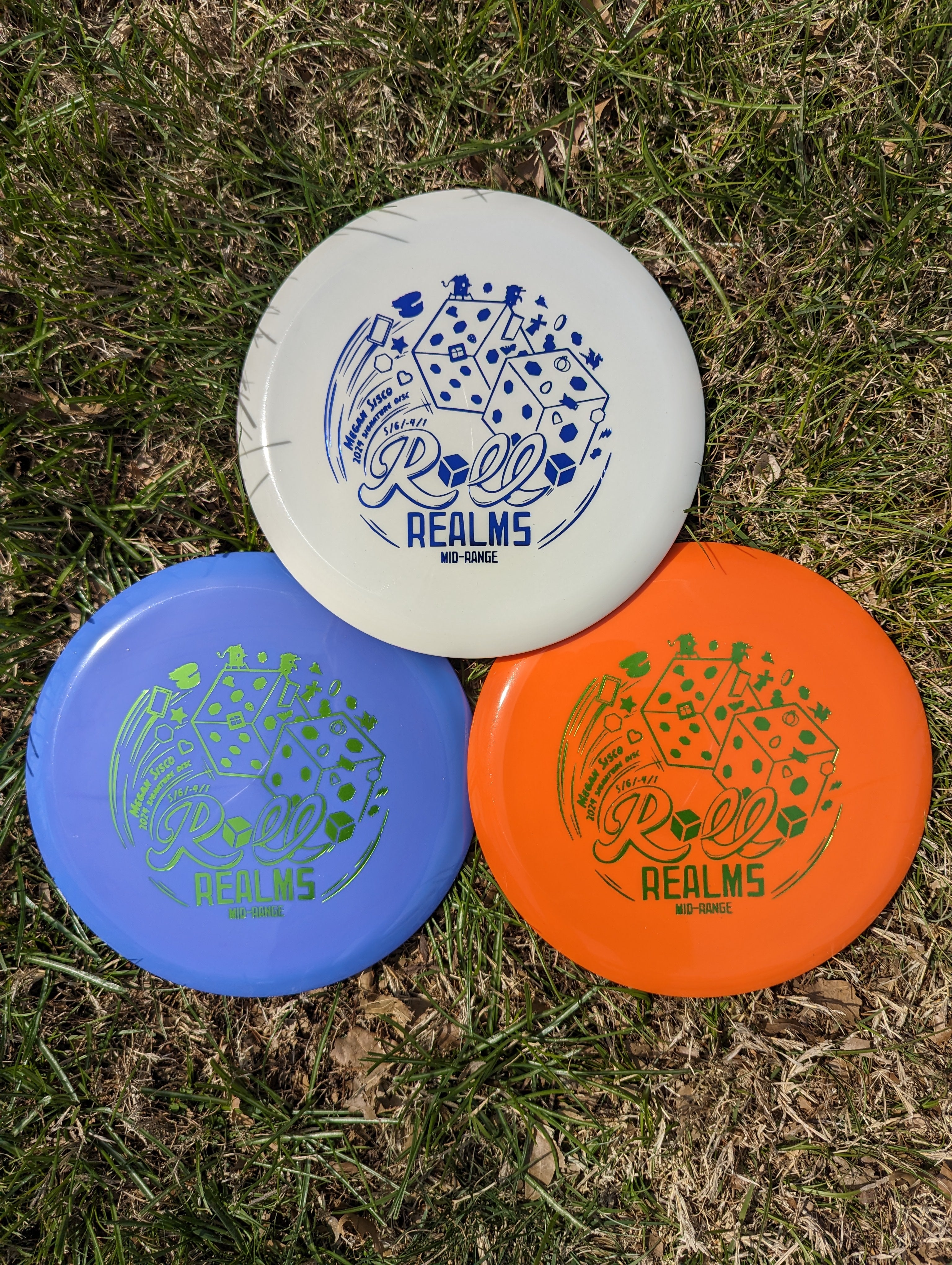 Rollo Realms Signature Disc - Premium Quality Flying Disc for Outdoor Sports, Ultimate Frisbee, and Backyard Games | Perfect for Beach, Park, and Camping Activities