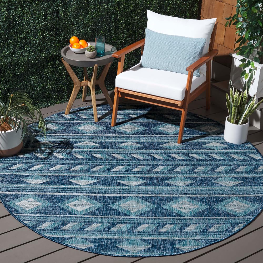 SAFAVIEH Courtyard Collection 6'7