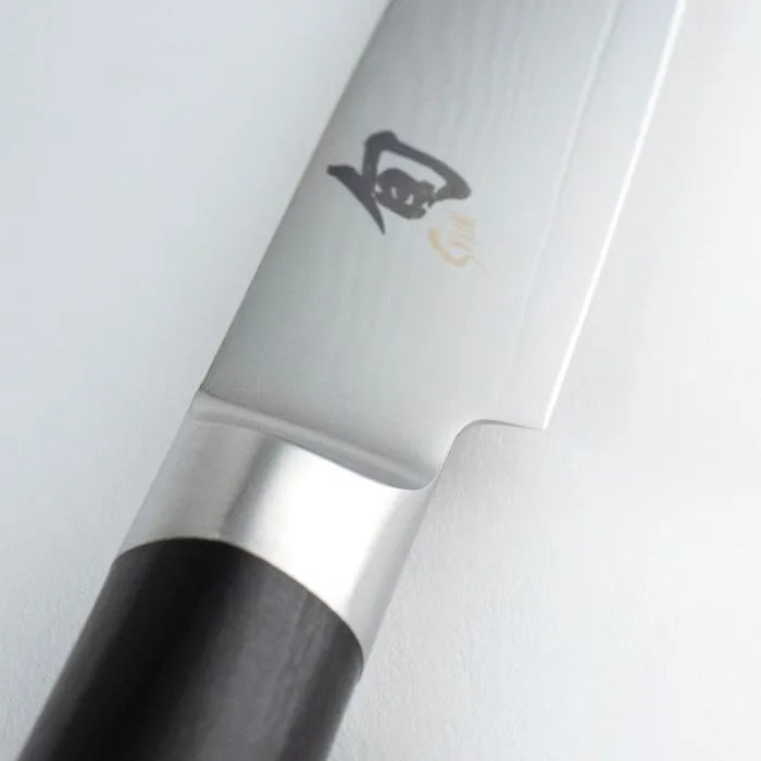 Shun DM0700 Classic 3.5 Inch Paring Knife - Premium Japanese Kitchen Knife for Peeling, Slicing & Precision Cutting - Perfect for Fruits, Vegetables & Detailed Culinary Work