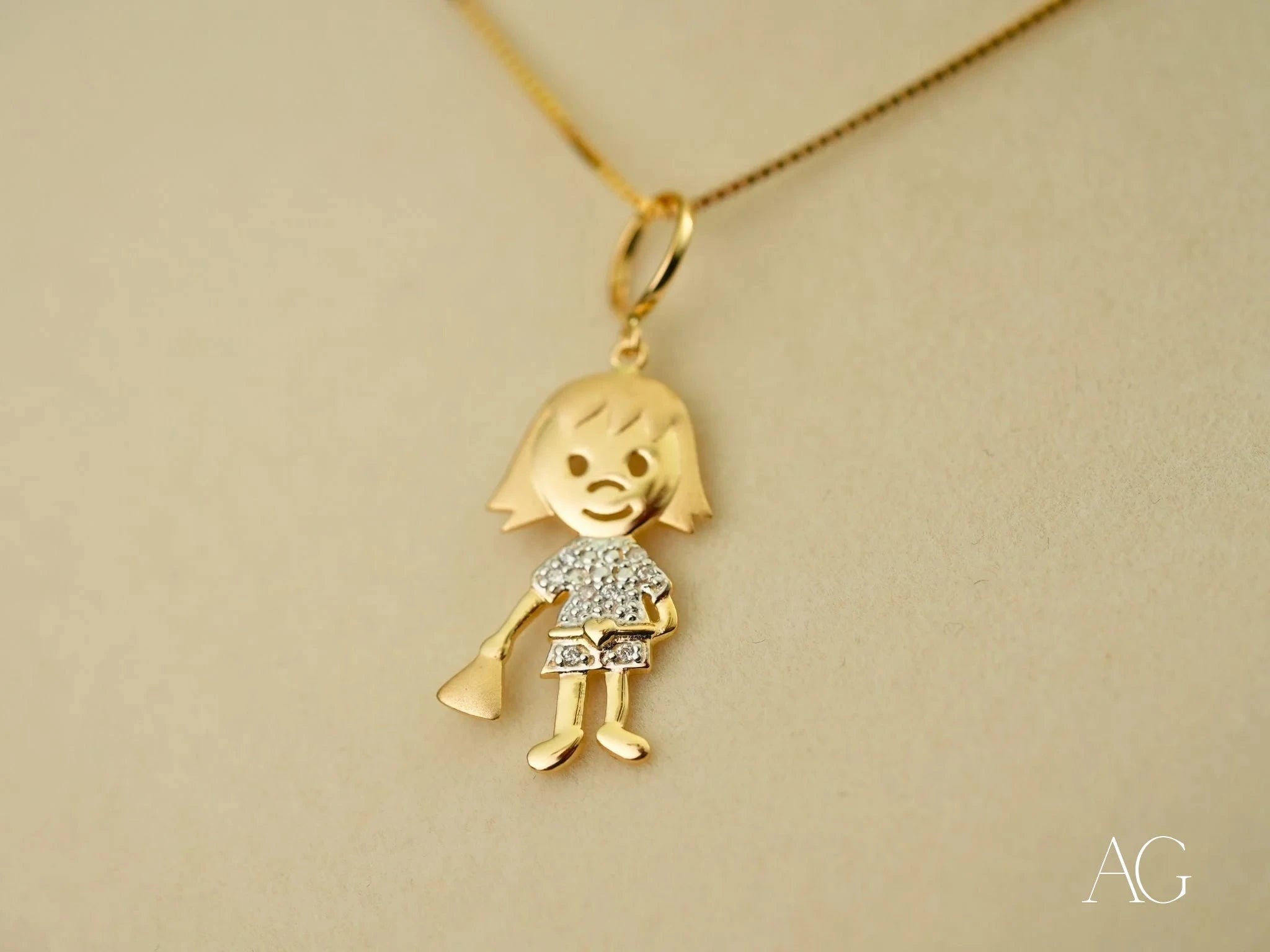 18k Gold Doll Pendant Necklace - Elegant Golden Doll Charm for Women - Perfect Gift for Birthday, Anniversary & Valentine's Day - Ideal for Parties, Date Nights & Special Occasions