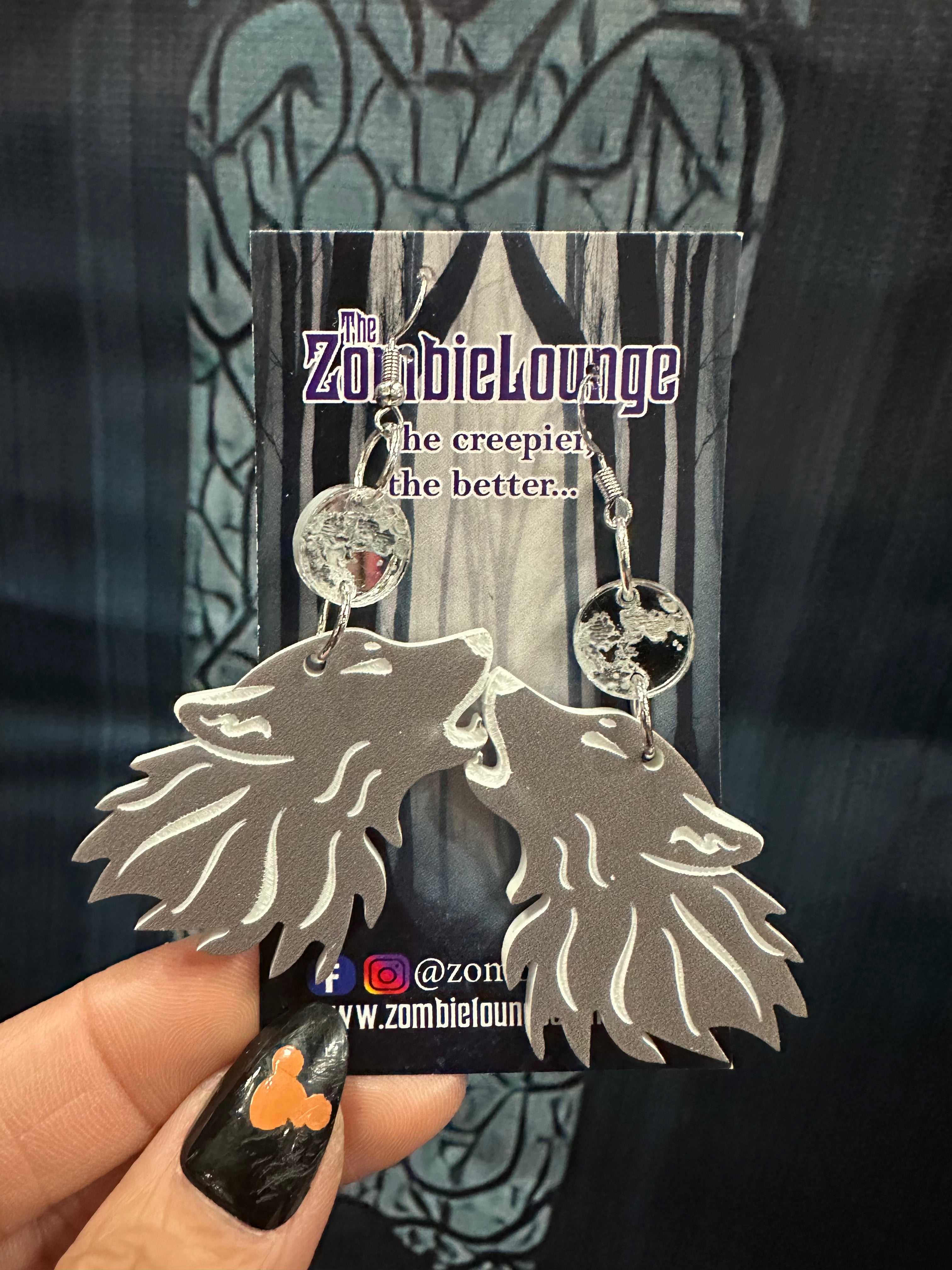 Howling Wolf Earrings for Women - Sterling Silver Handmade Jewelry - Perfect for Boho, Gothic, and Nature Lovers - Great Gift for Birthdays, Halloween, and Outdoor Adventures