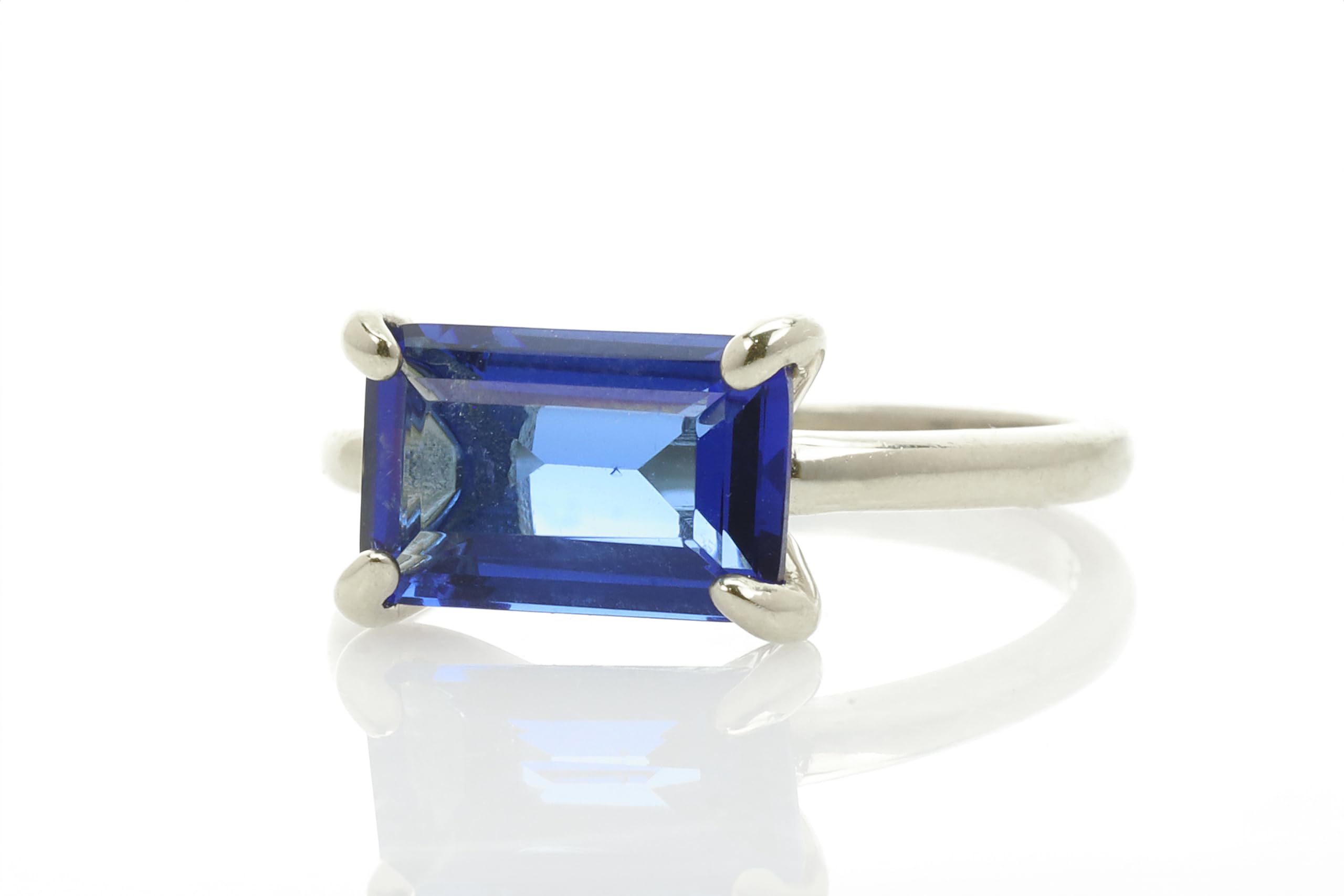 Exquisite Blue Sapphire Engagement Ring - Rectangle Solitaire Wedding Band, Custom Birthstone Jewelry for Women | Anniversary Gift with Luxury Gift Box | Perfect for Proposals, Weddings & Special Occasions