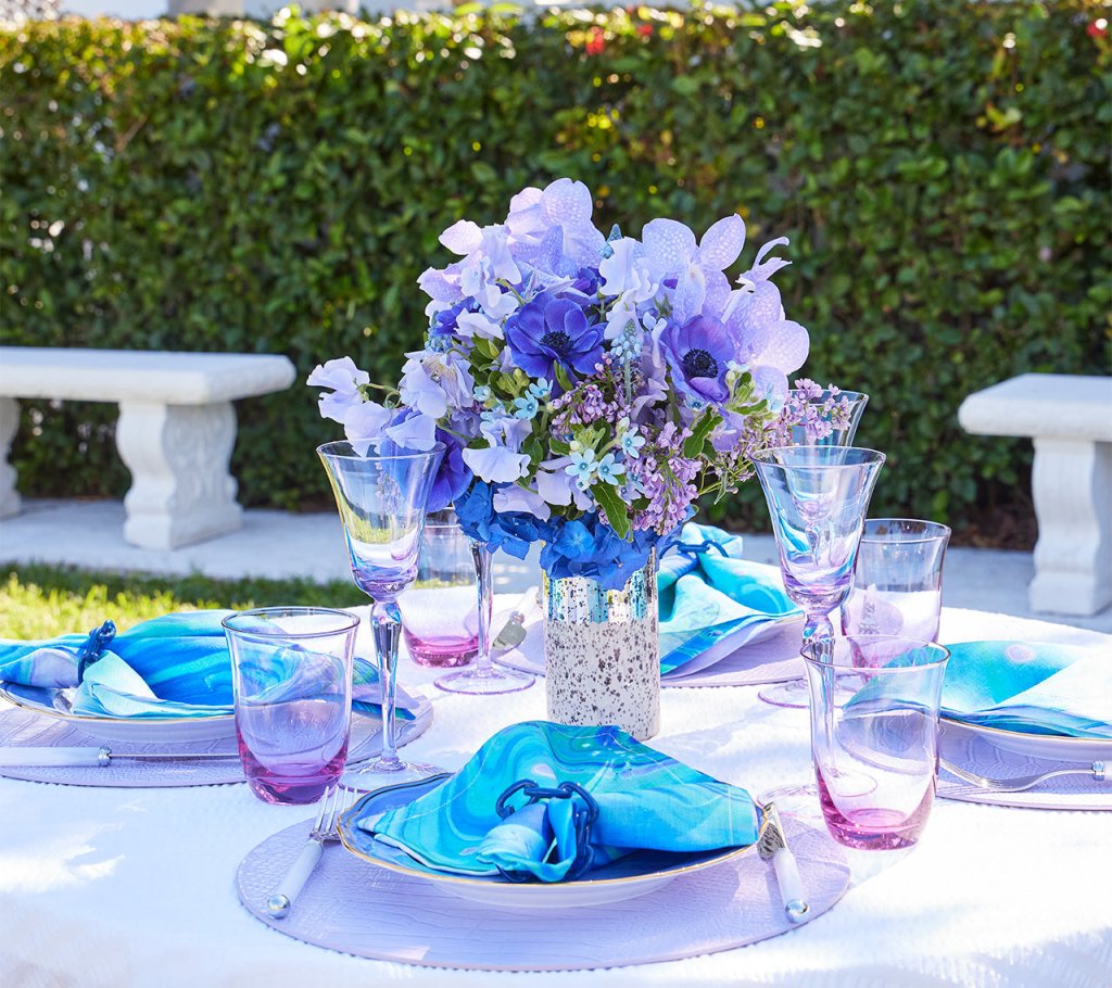 Lilac Crocodile Embossed Placemats Set of 4 - Waterproof & Heat-Resistant Dining Table Mats for Home Kitchen, Party, and Outdoor Picnic Use