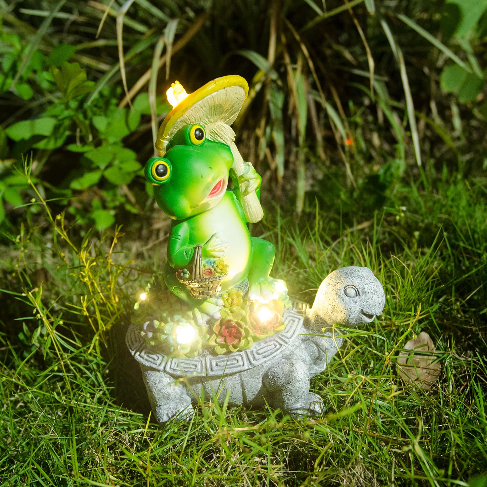 Solar-Powered Turtle & Frog Garden Statue with Mushroom Lights - Outdoor Lawn Decor for Patio, Porch & Yard - Unique Birthday Gift for Men & Women - Perfect for Garden, Pathway & Backyard Lighting