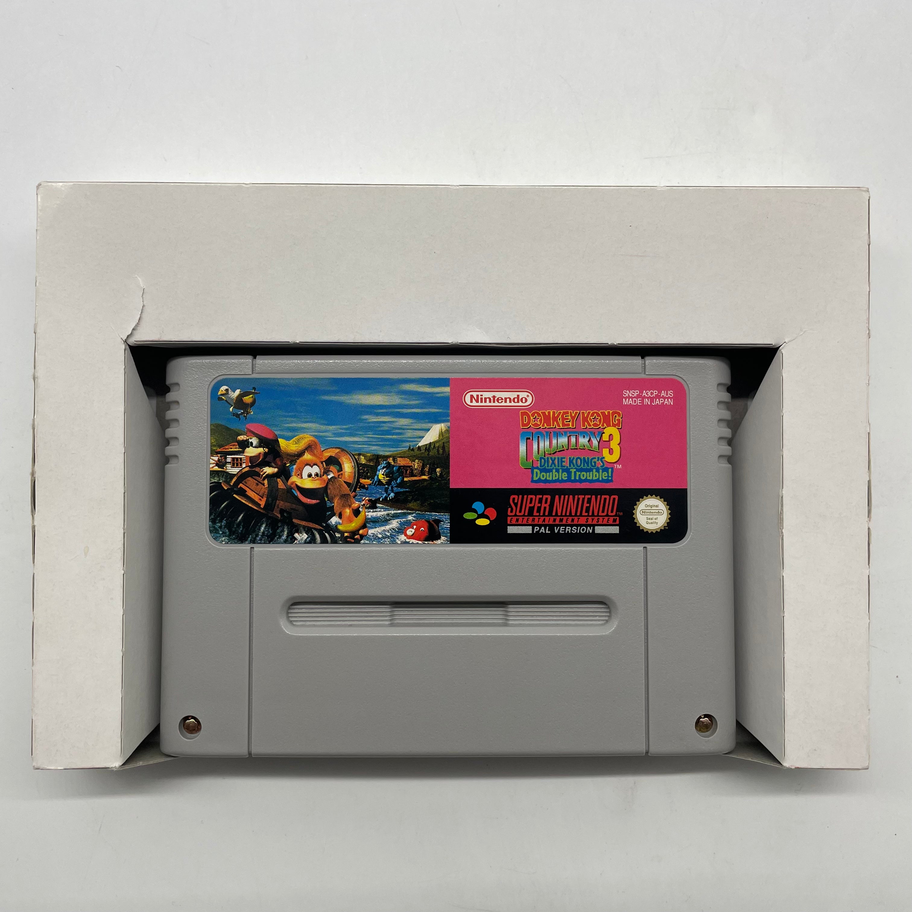 Donkey Kong Country 3 Dixie Kong's Double Trouble - Complete SNES Game Cartridge with Original Box & Manual | Retro Nintendo Entertainment System Video Game for Collectors & Classic Gaming Enthusiasts | Perfect for Nostalgic Gaming Sessions & Display Collections