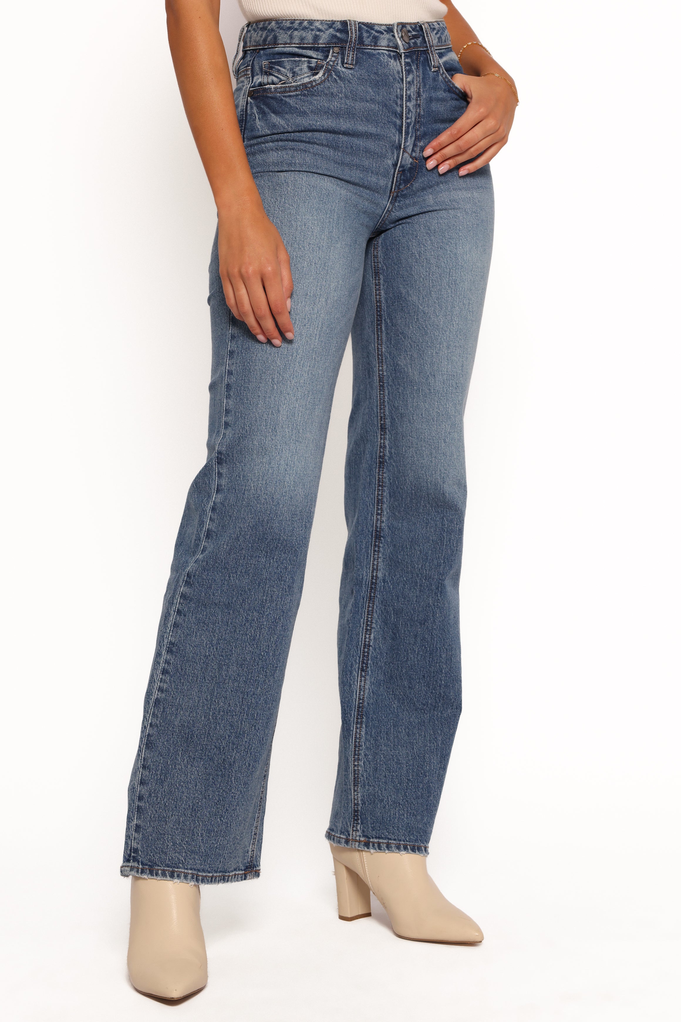 Jolene High Waist Wide Leg Jeans for Women - Comfortable Stretch Denim Pants - Perfect for Casual Outfits, Office Wear & Weekend Brunch