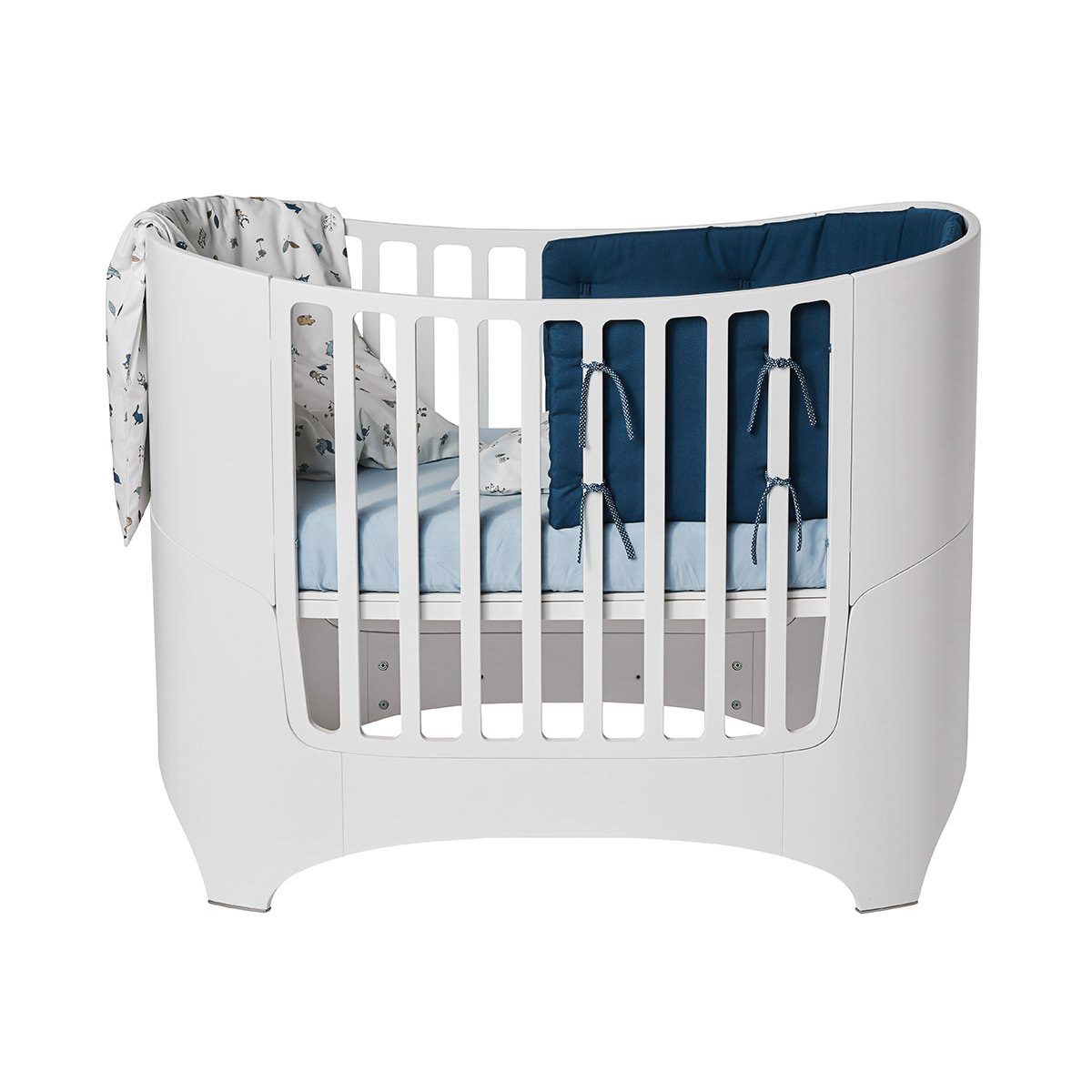 LEANDER Classic White Baby Cot - Premium Wooden Crib for Nursery, Bedroom & Daycare Use