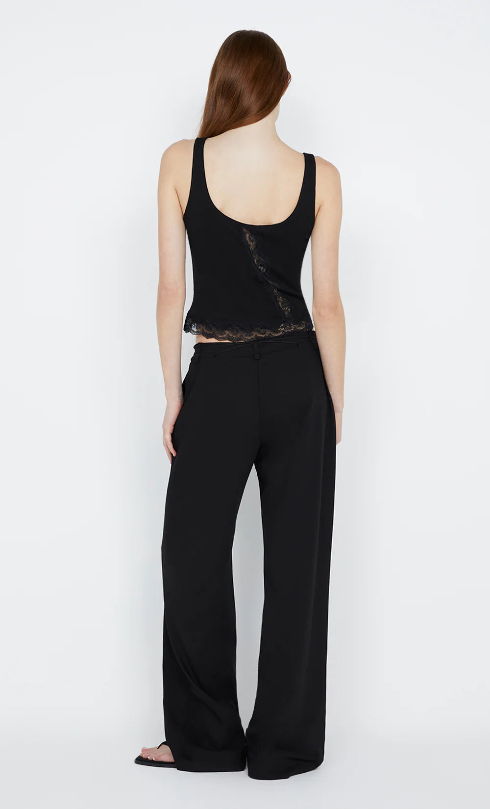 Amyra Black Tank Top for Women - Comfortable & Stylish Casual Wear for Summer, Gym, and Everyday Outfits