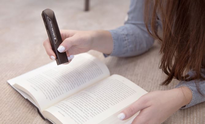 OrCam Read - AI-Powered Portable Reading Device for Visually Impaired | Assistive Technology for Books, Menus & Signs | Ideal for Home, School & Travel Use