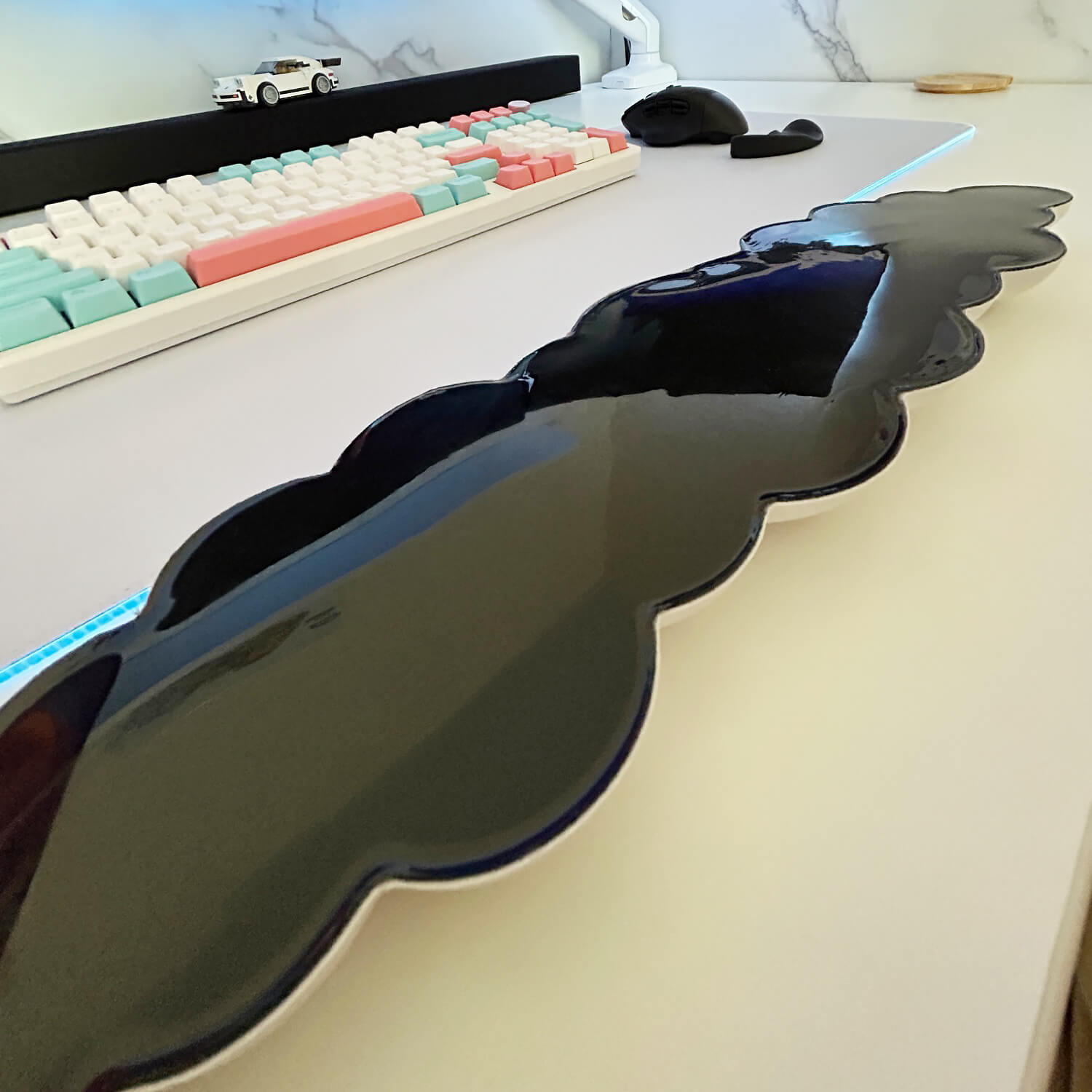 Ergonomic Cloud Shaped Keyboard & Mouse Wrist Rest Pad - Soft Memory Foam Support for Typing & Gaming - Comfortable Office & Home Computer Accessories for Wrist Pain Relief