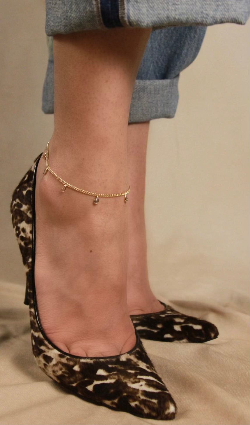 18K Gold Filled 2mm Curb Chain Anklet with Bezel CZ Drop Charms - Elegant Ankle Bracelet for Women, Perfect for Beach, Party & Everyday Wear