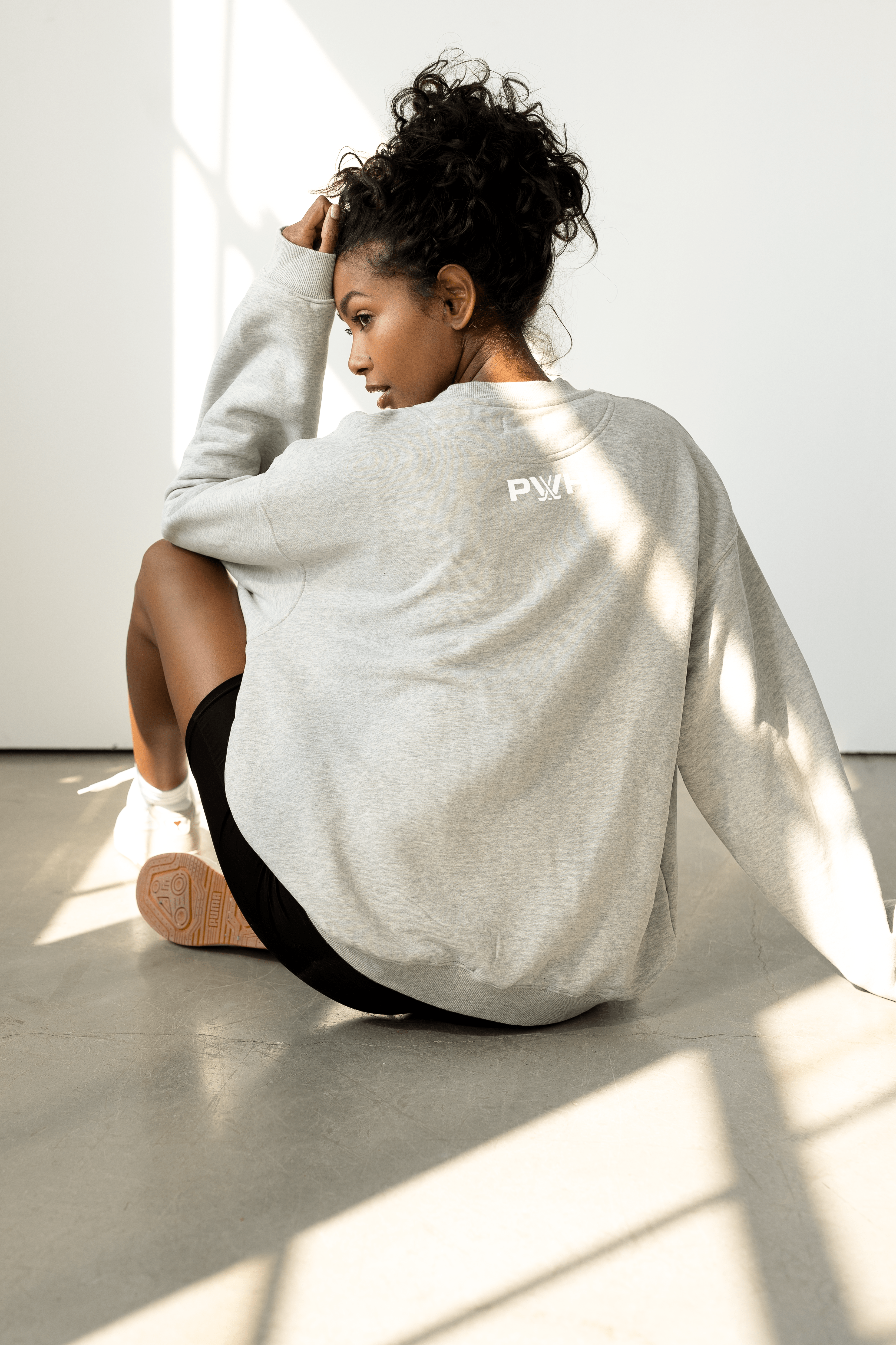 Boston Crewneck Sweatshirt for Men & Women | Comfortable Cotton Pullover | Casual Streetwear & Loungewear | Perfect for Everyday Wear, Gym, and Travel