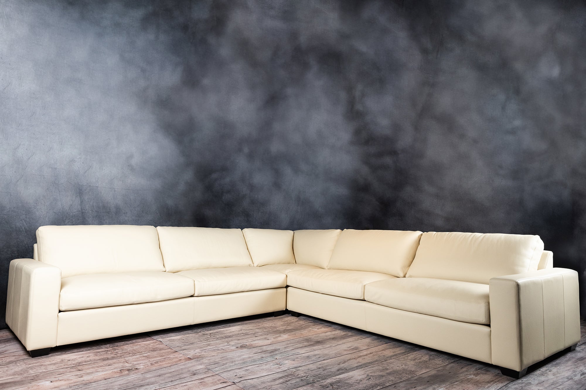 Premium MAXELL GRAND LEATHER SECTIONAL Sofa - Luxurious Genuine Leather Modern Living Room Furniture for Home Theater & Family Gatherings