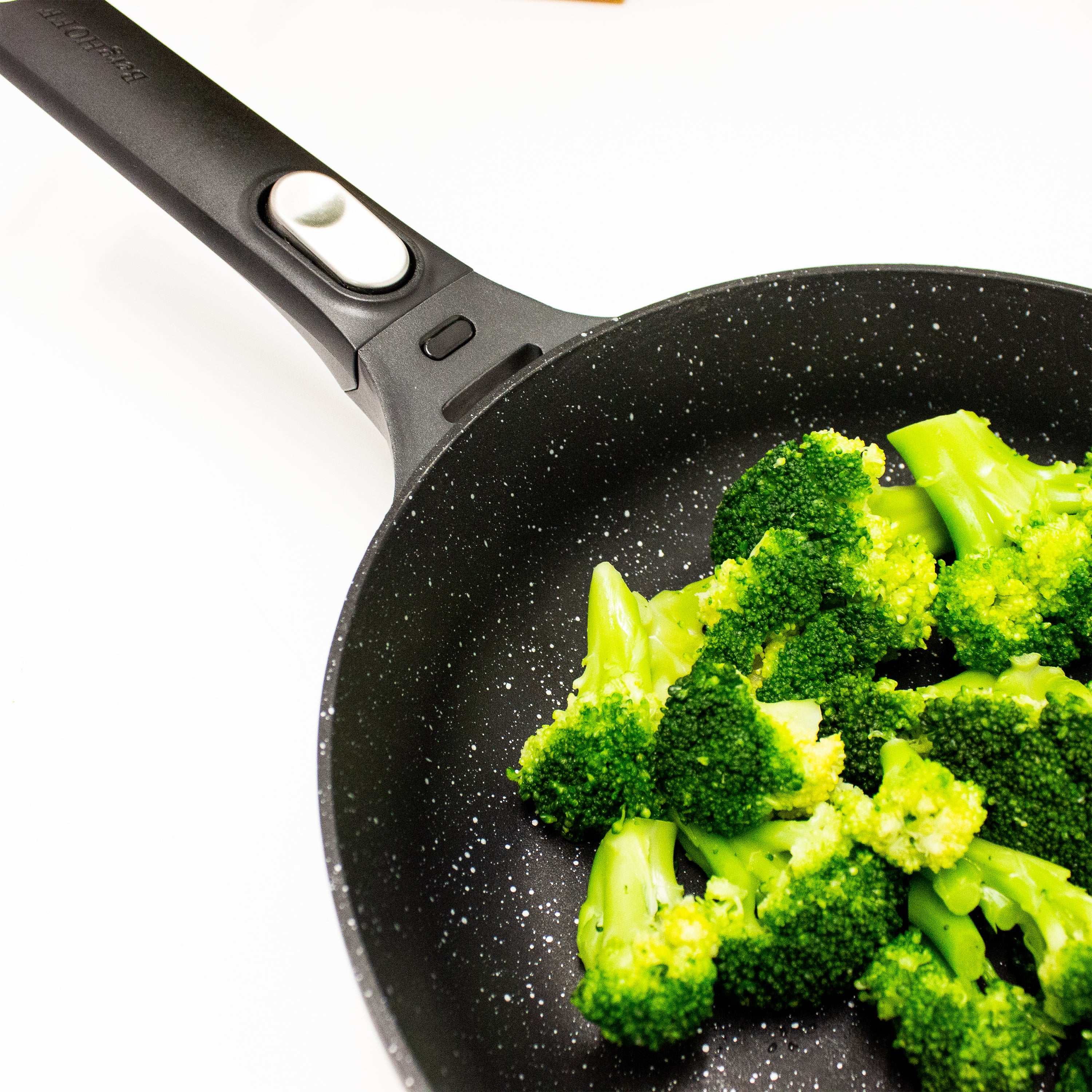 BergHOFF GEM 10-Inch Nonstick Fry Pan with Detachable Handle - Black Ceramic Coating for Healthy Cooking | Perfect for Induction, Gas & Electric Stoves | Ideal for Sautéing, Frying & Omelets