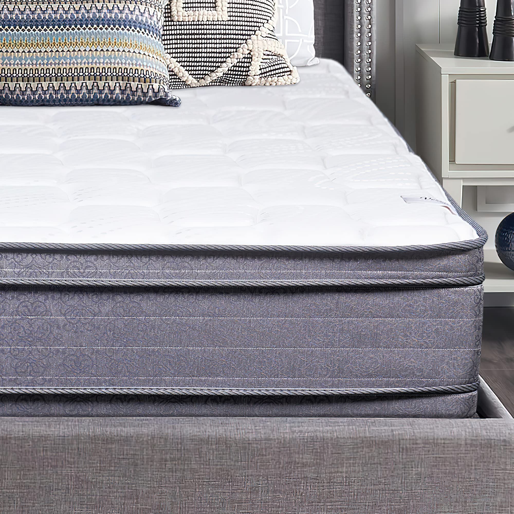 Treaton 12-Inch Double Sided Foam Encased Pillow Top Mattress - Medium Plush with Back Support - Full Size Bed Mattress for Side Sleepers & Back Pain Relief