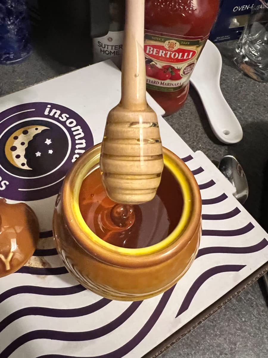 Premium Ceramic Honey Jar with Wooden Dipper - Farmhouse Style Honey Pot Set with Stand - Natural Bee Decor for Kitchen & Dining - Perfect for Tea, Toast & Gift Giving (Brown)