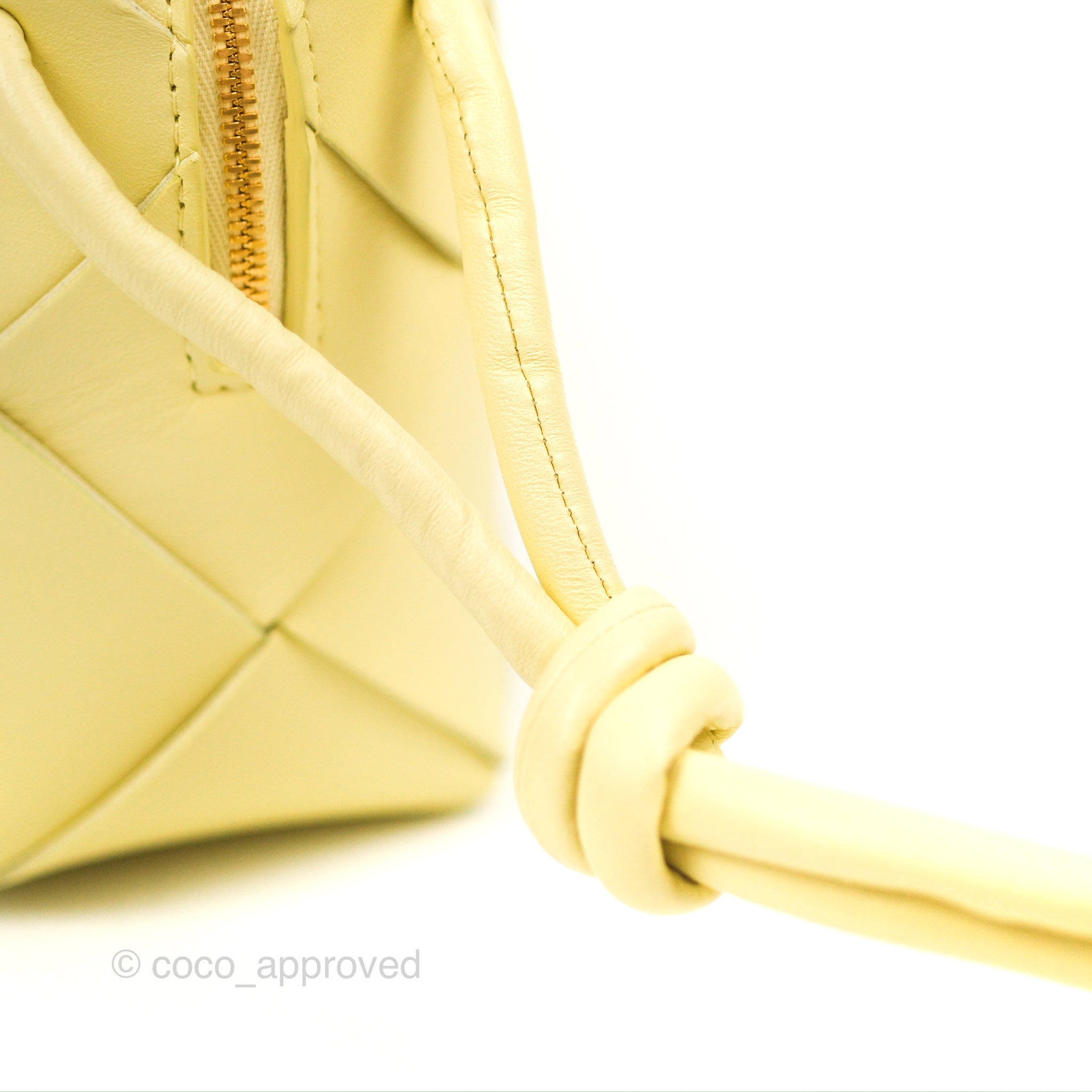 Bottega Veneta Mini Cassette Camera Bag in Ice Cream Yellow | Lambskin Leather Crossbody Purse for Women | Perfect for Everyday Use & Special Occasions