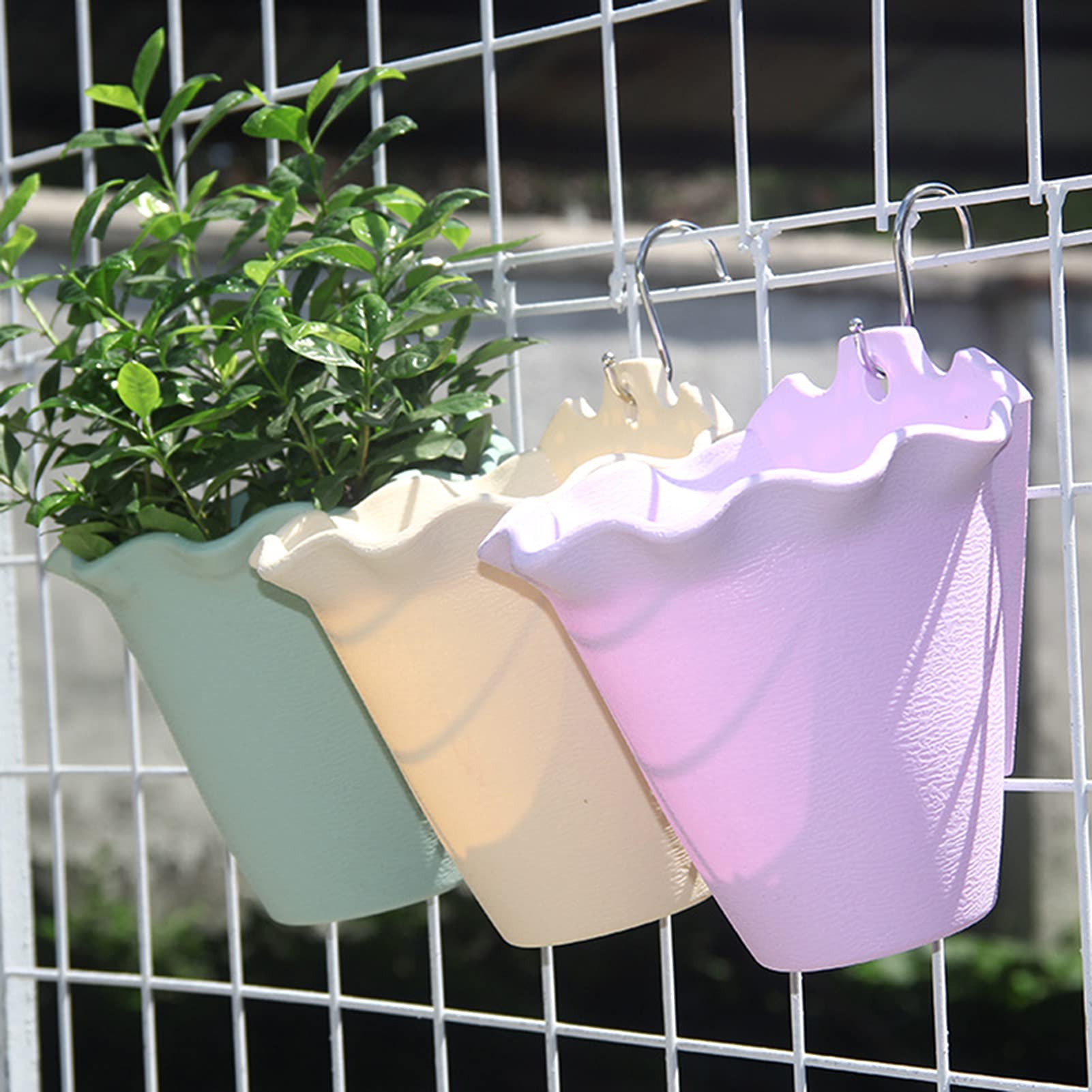 Breathable Ruffled Edge Plastic Hanging Flower Pots - Wall Mounted Planters for Outdoor Gardens, Balconies & Patios (Blue) - Perfect for Herbs, Succulents & Small Flowers
