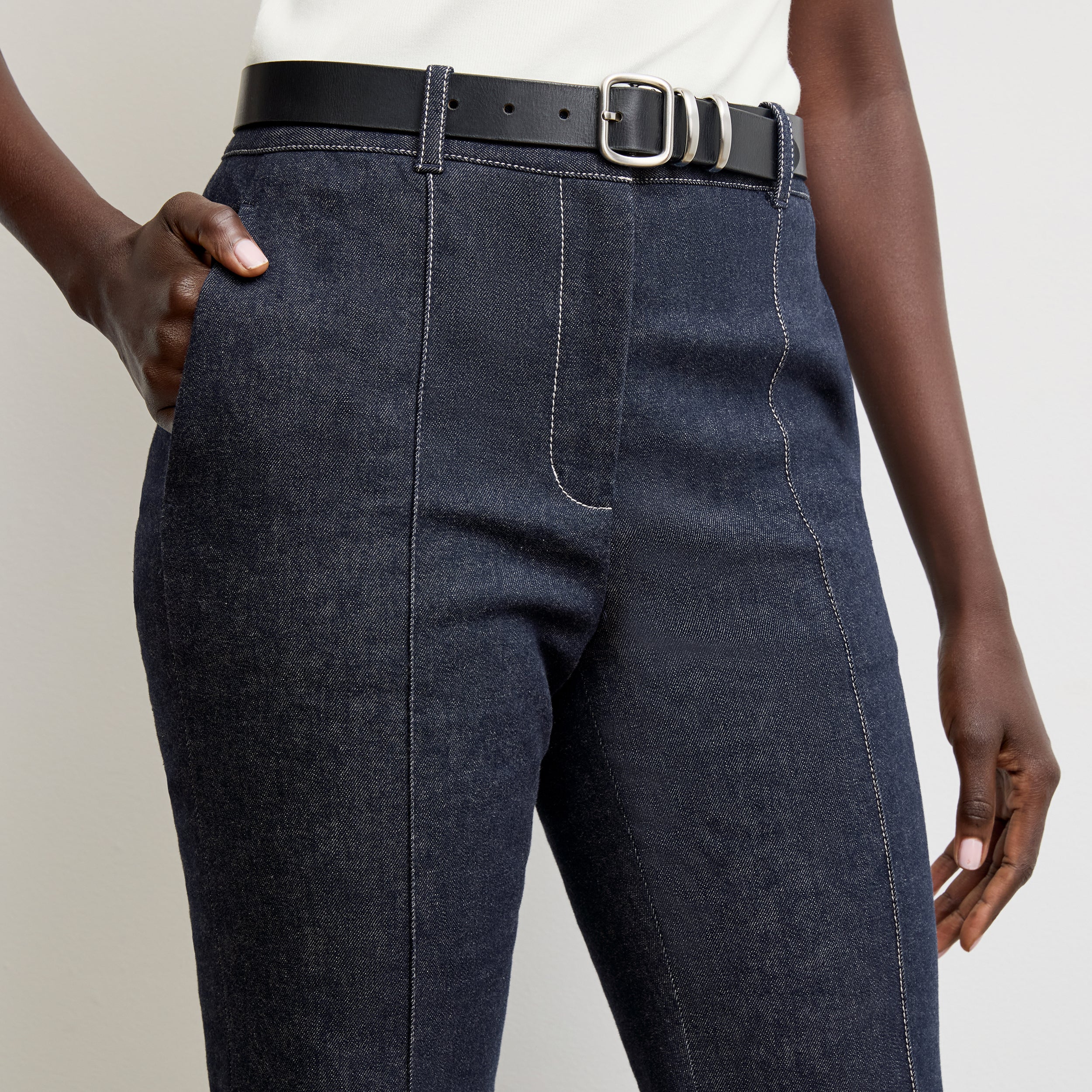 Vintage '70s Rowe Stretch Denim Jeans in Midnight Wash - Retro High Waisted Flare Pants for Women, Perfect for Casual Outfits & 70s Theme Parties