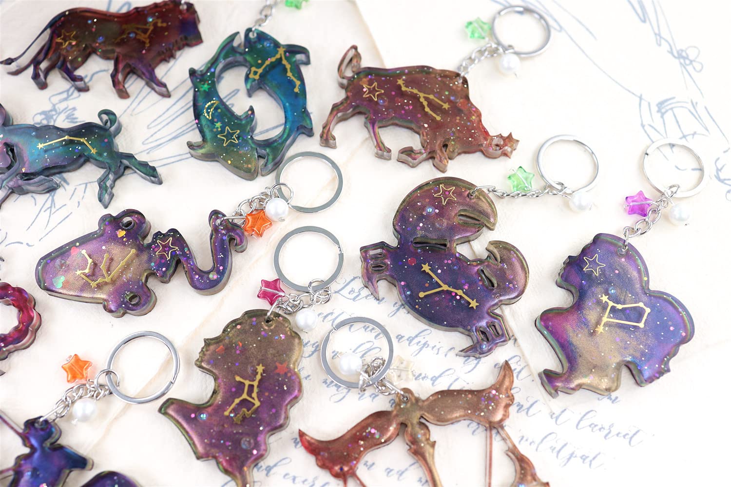 12 Zodiac Constellation Silicone Keychain Molds - DIY Resin Jewelry Making Kit for Necklace, Earrings & Pendants (Gold/Silver) - Perfect for Crafting Unique Gifts & Personalized Accessories