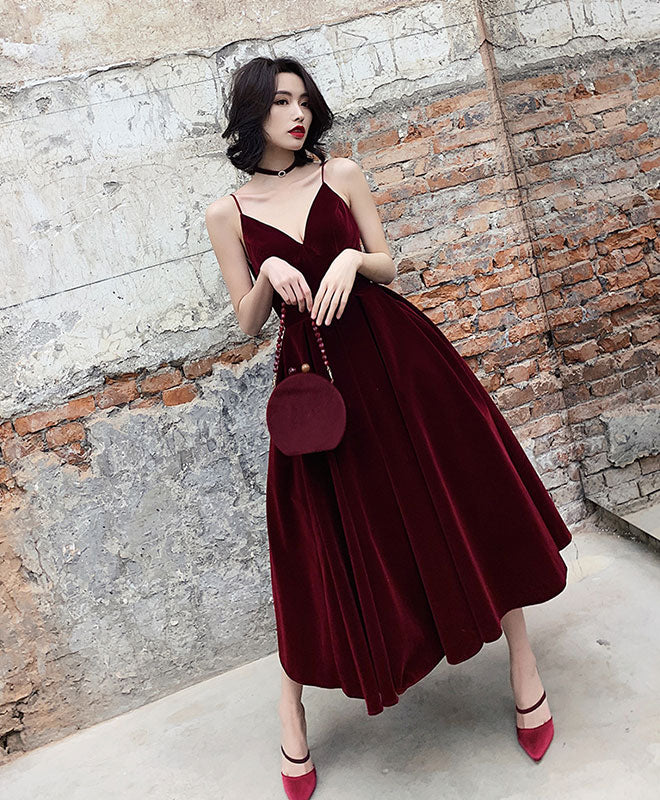 Elegant Burgundy Tea Length Prom Dress & Bridesmaid Gown - Perfect for Homecoming, Weddings & Formal Events