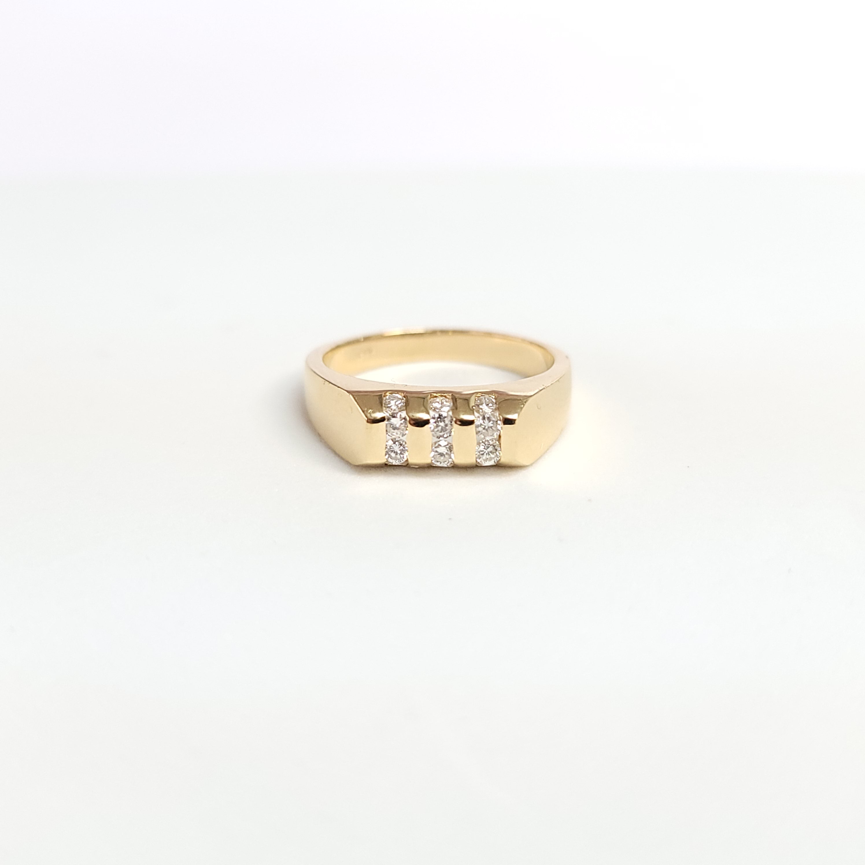 0.50 Carat Curved Nine Stone Diamond Ring in 14K Yellow Gold – Elegant Jewelry for Weddings, Anniversaries & Special Occasions