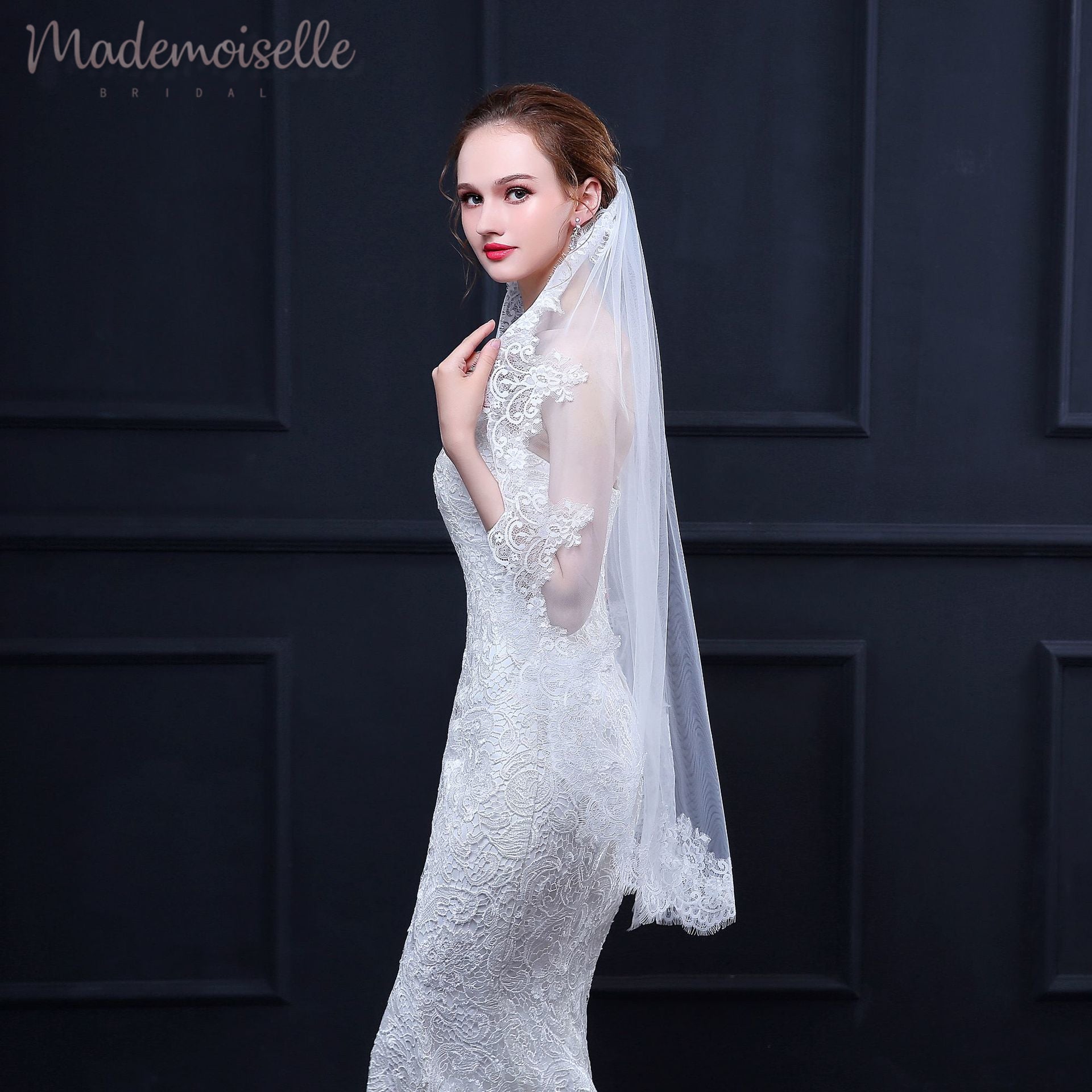 Dora Veil - Elegant Wedding Veil for Brides | Perfect for Weddings, Prom & Special Occasions
