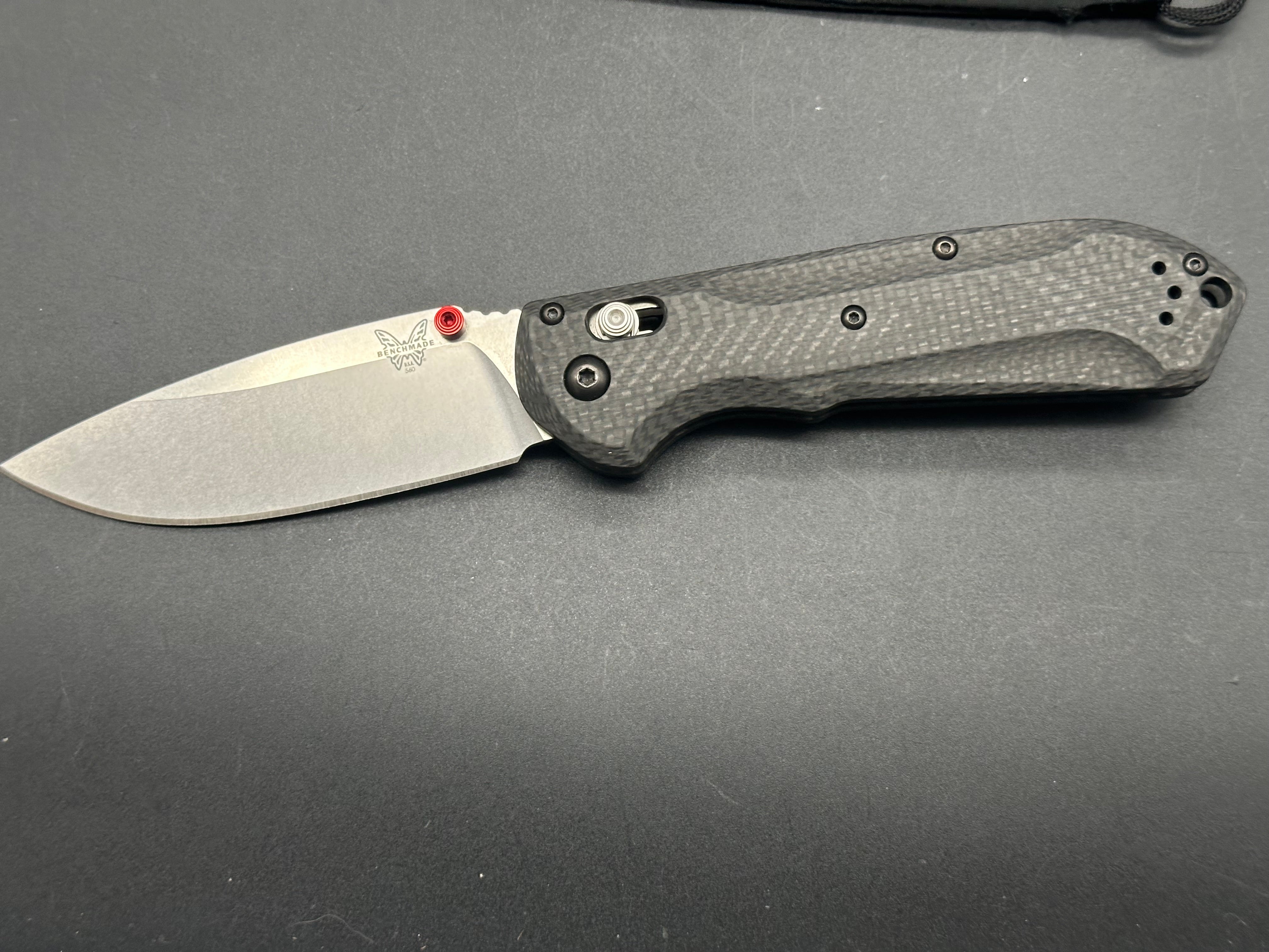 Benchmade Freek 560-03 AXIS Lock Folding Knife with Carbon Fiber Handle - 3.6