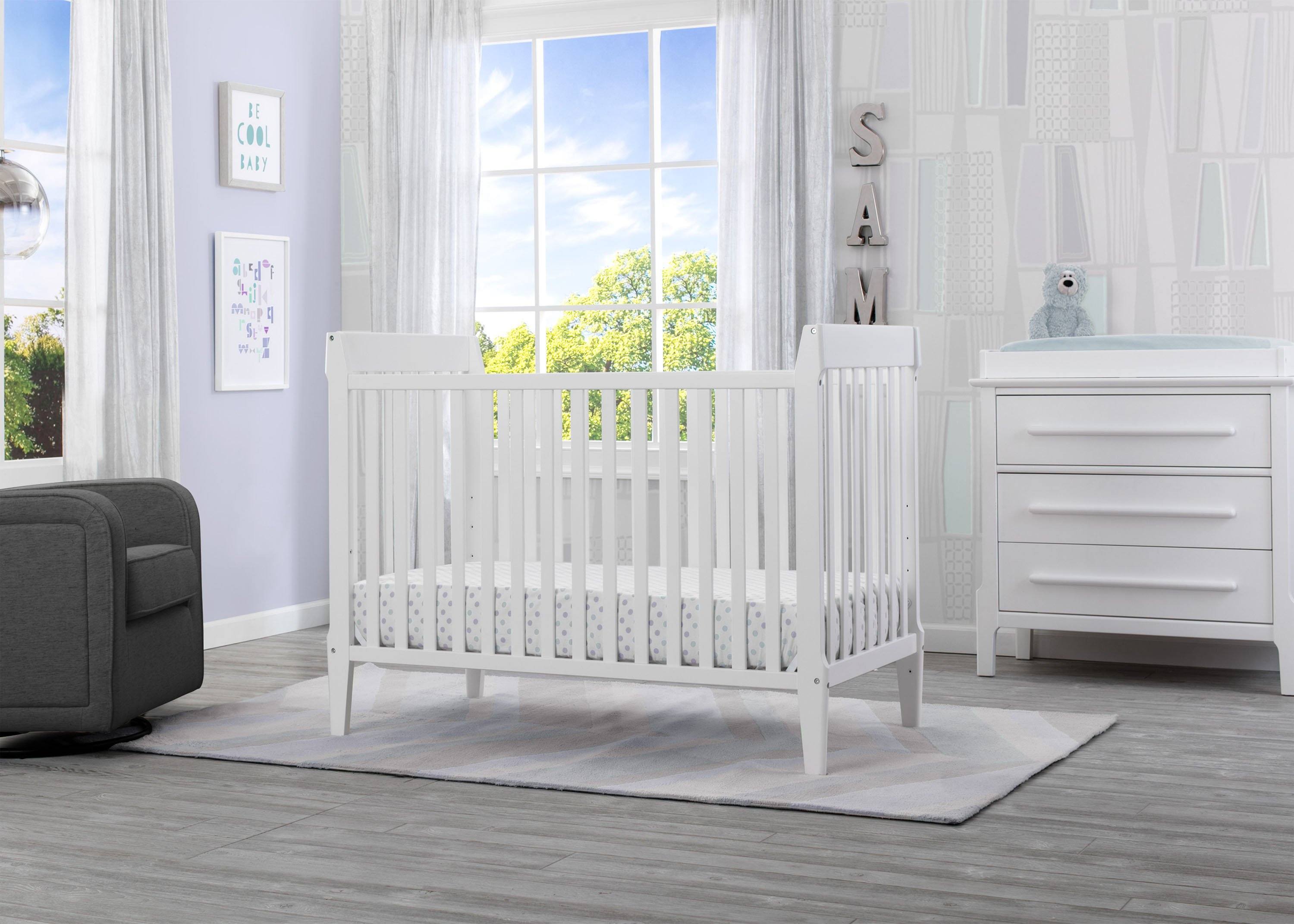 Mid Century Modern 5-in-1 Convertible Baby Crib - Classic Wooden Nursery Furniture for Newborn to Toddler Bed | Perfect for Small Spaces & Modern Nursery Decor