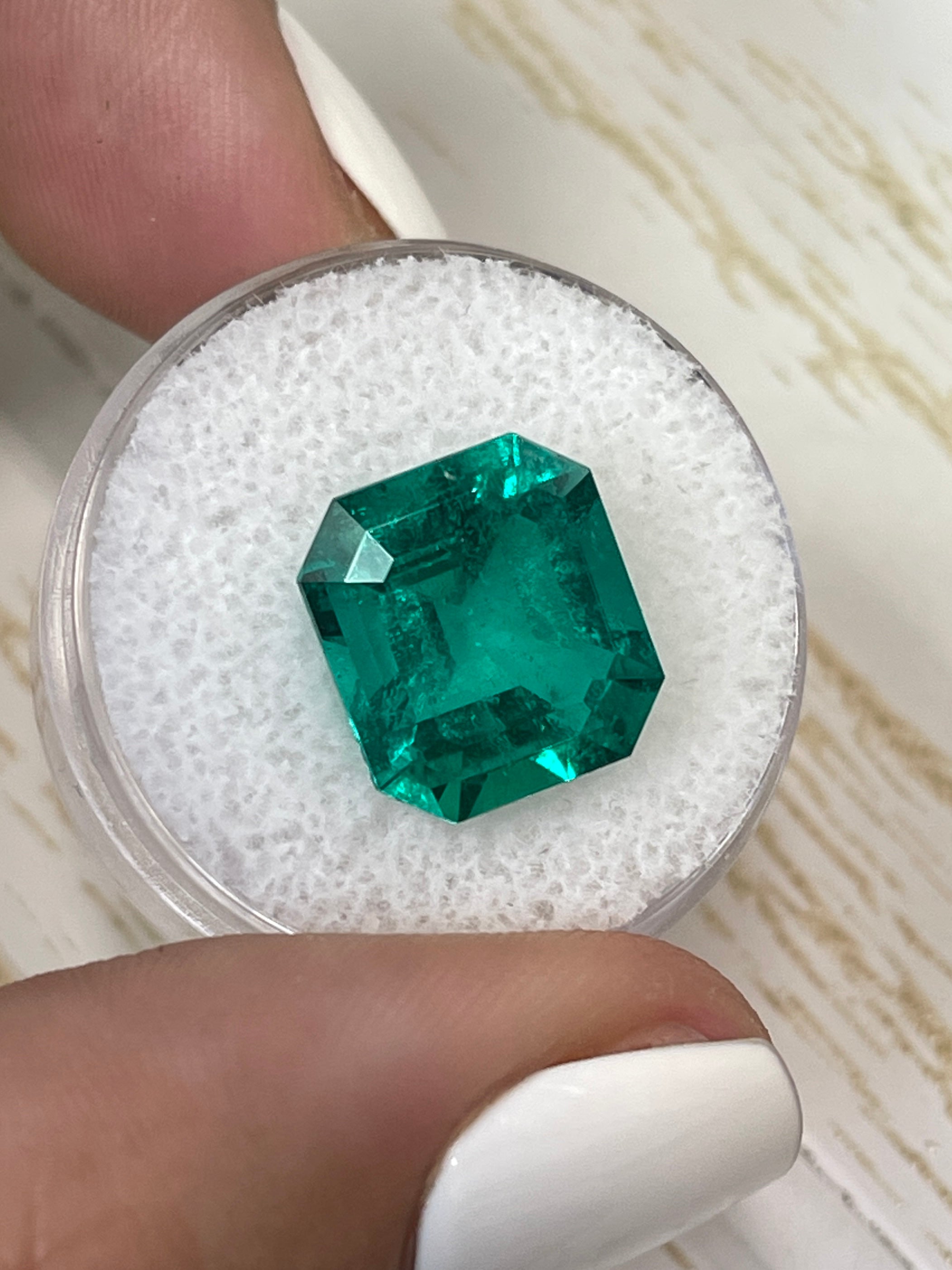 7.51 Carat GIA Certified 13x12mm Natural Loose Colombian Emerald - Emerald Cut, Investment Grade Gemstone for Jewelry Making, Engagement Rings & Luxury Collections