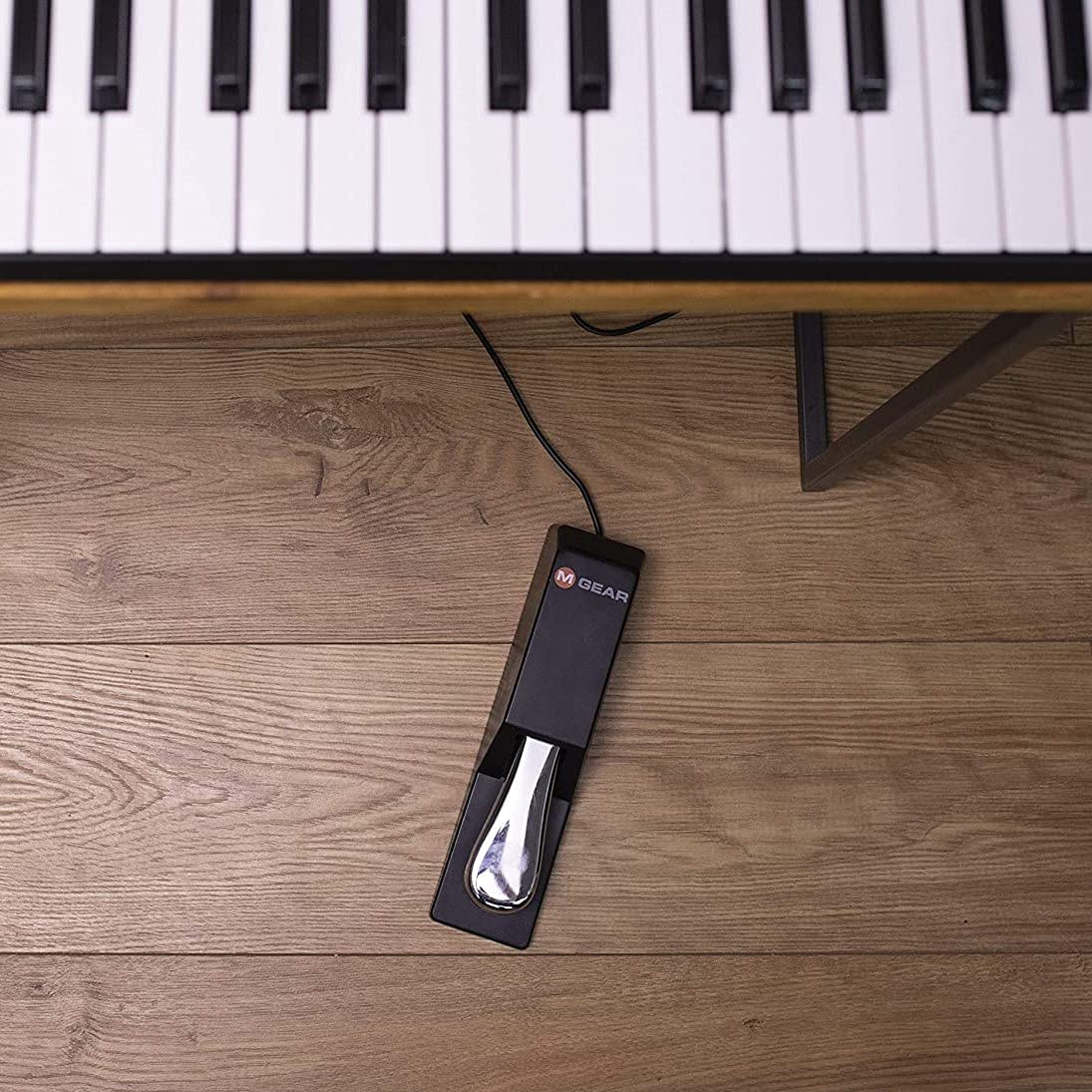 Akai MPK Mini MK3 25-Key MIDI Keyboard Controller with M-Audio SP2 Sustain Pedal | Beat Maker Bundle with MPC Beats Software Suite | Perfect for Music Production, Home Studio & Live Performances