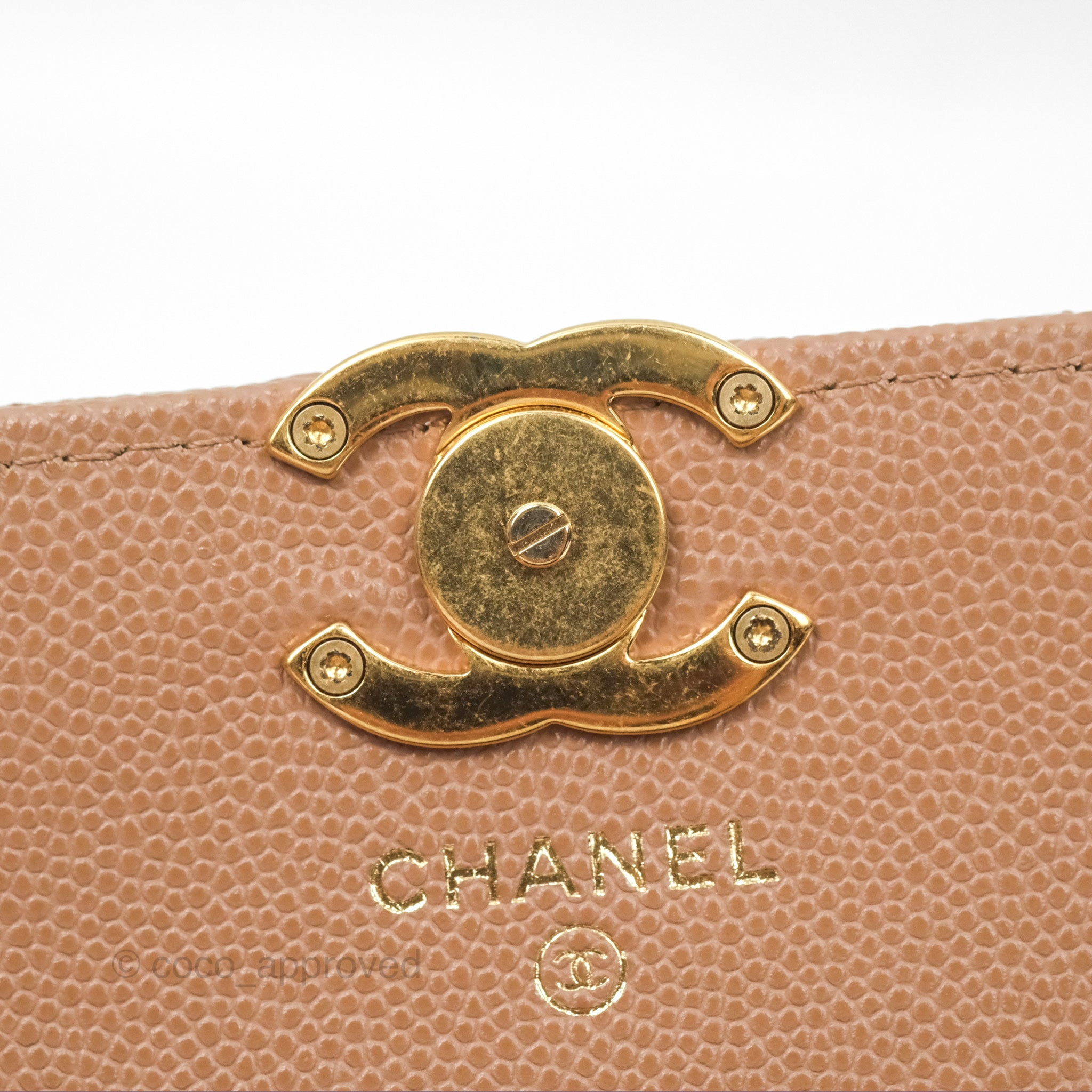Chanel CC Chain Clutch Bag in Beige Caviar Leather with Gold Hardware - Perfect for Evening Parties & Luxury Events