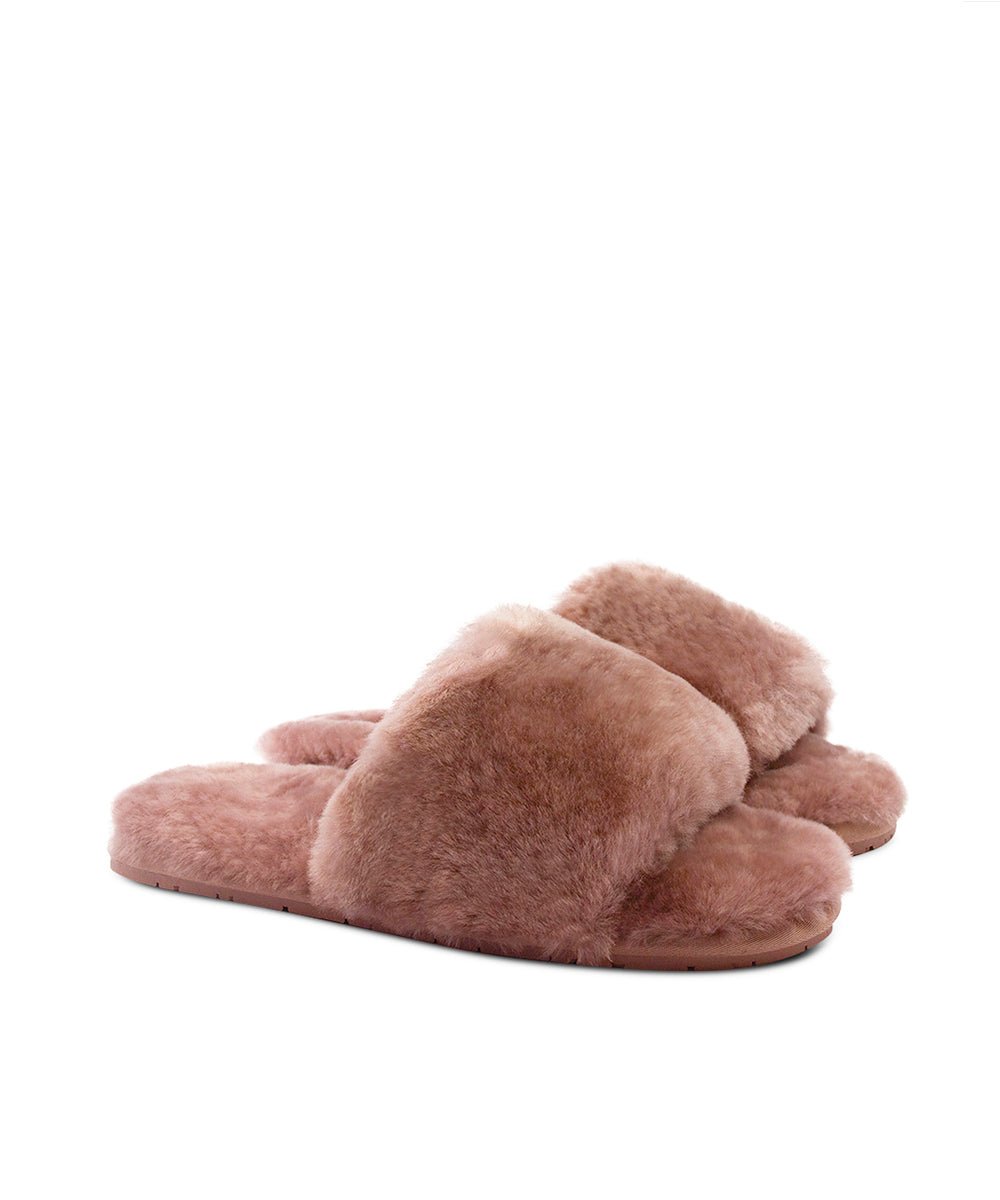Women's UGG Fluffy Slippers - Cozy Indoor/Outdoor House Shoes for Winter Comfort - Perfect for Home, Lounge & Cold Weather Wear