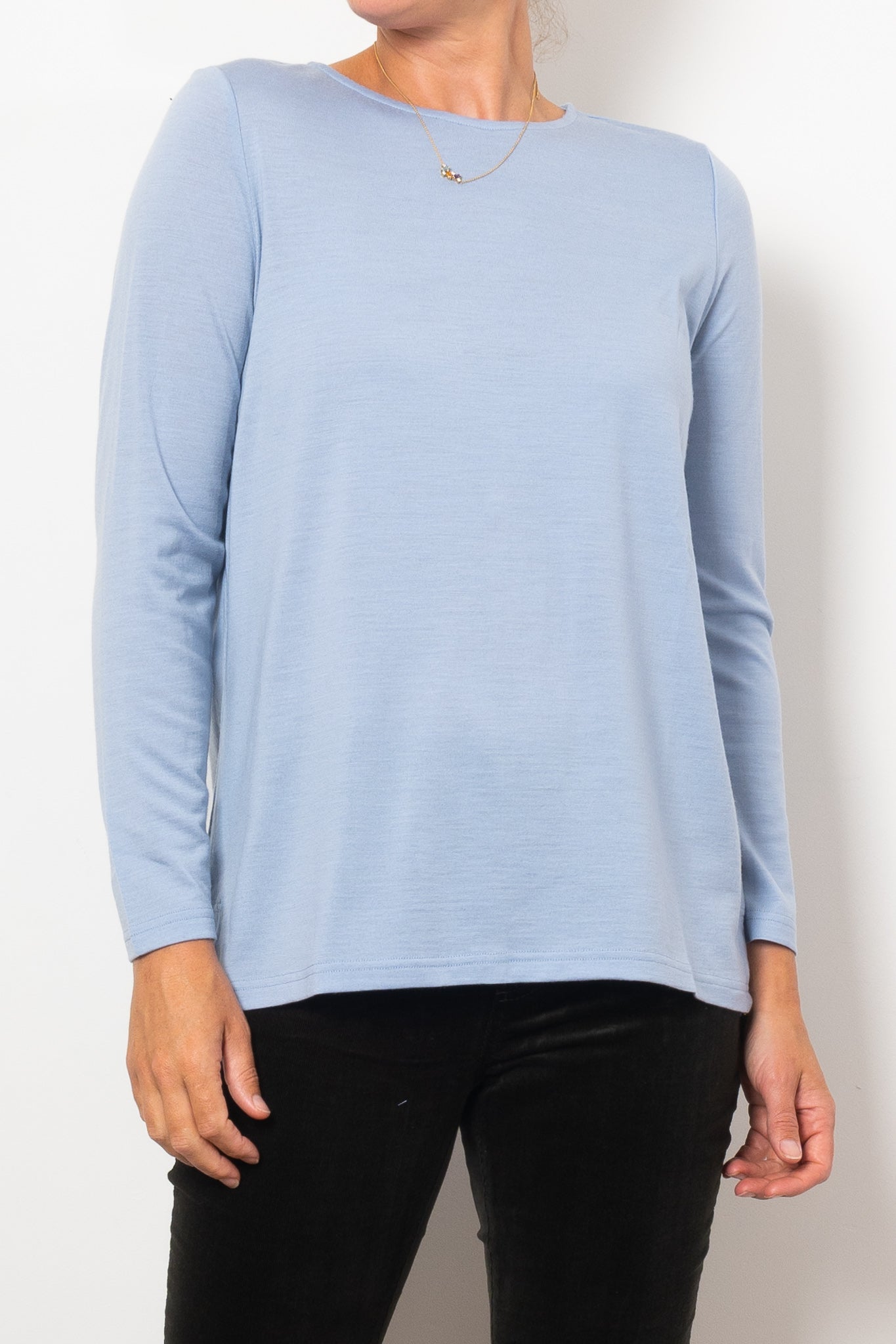 Vassalli Merino Wool Back Button Top for Women - Soft & Comfortable Pullover Sweater for Fall & Winter Layering