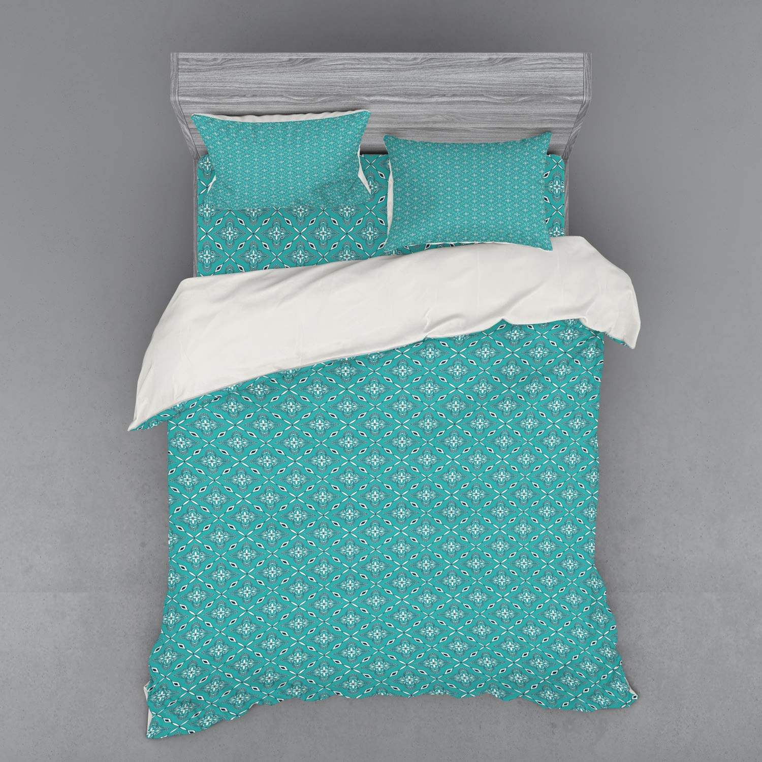 Ambesonne Moroccan Style Turquoise Duvet Cover Set - Queen Size 4-Piece Bedding with Geometric Floral Design, Includes Shams & Fitted Sheet in Dark Blue & White | Perfect for Master Bedroom, Guest Room & Bohemian Home Decor