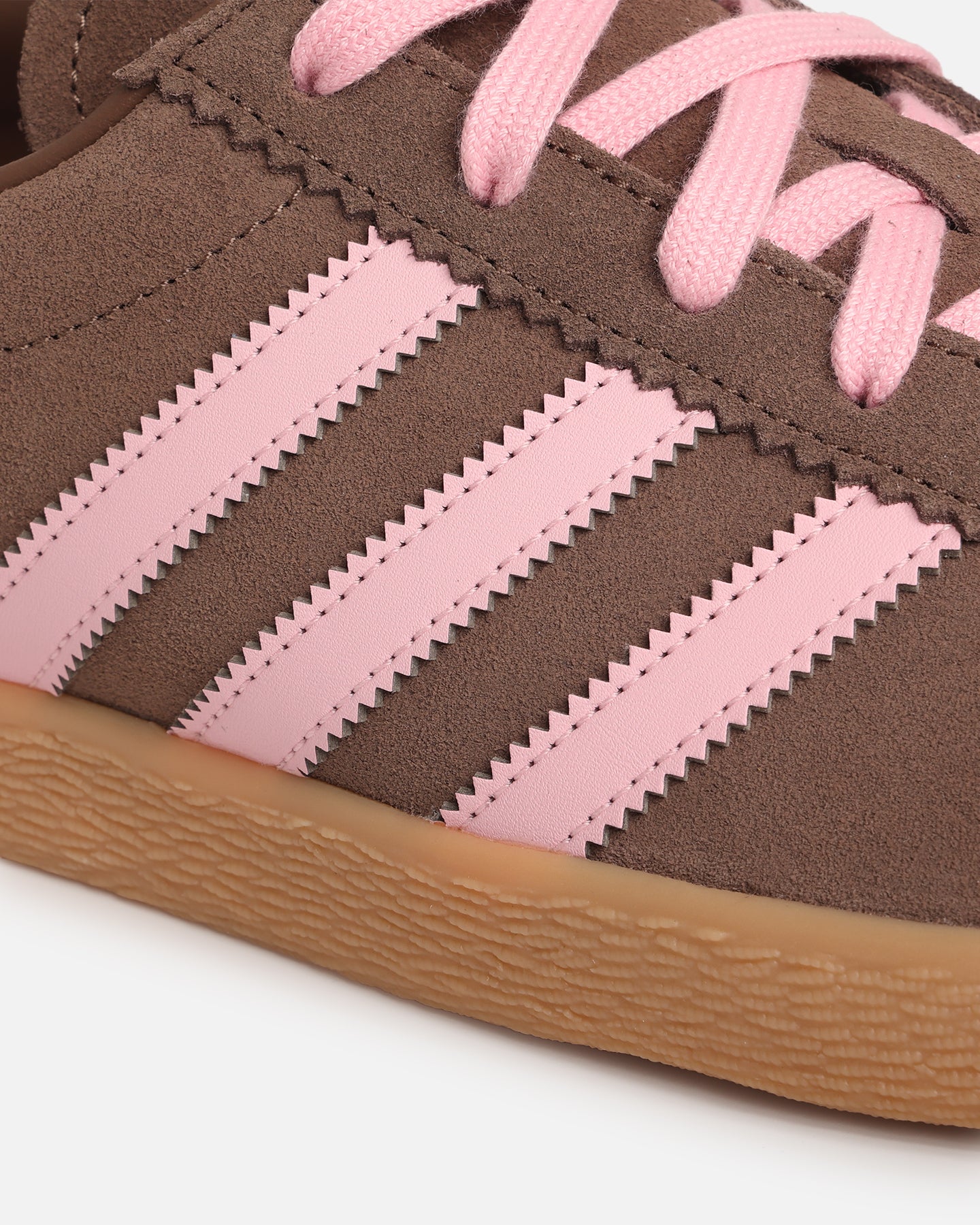 Adidas Stadt Earth Sneakers - Men's Casual Running Shoes for Comfort & Style - Perfect for Gym, Workout & Everyday Wear