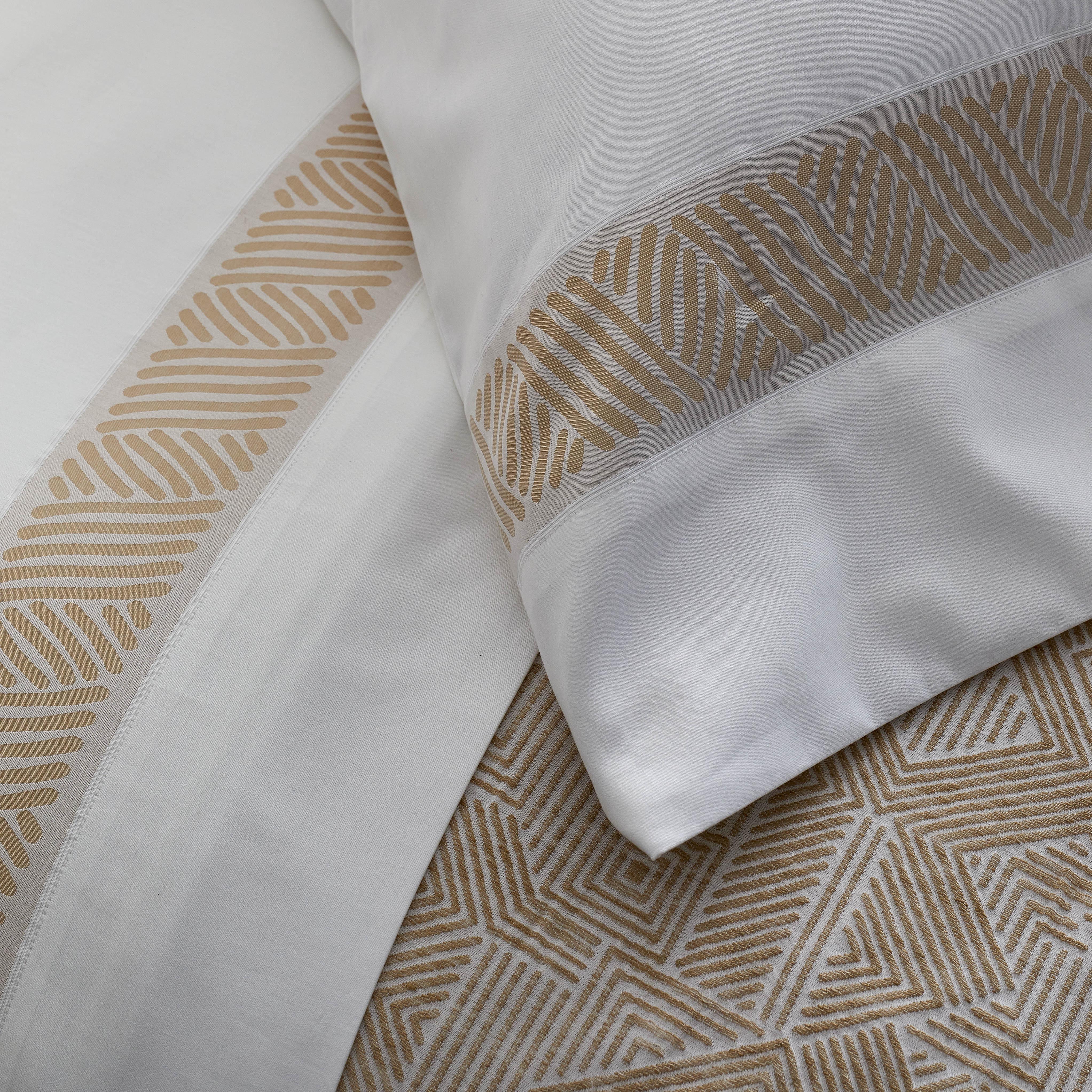Premium Anatolia Sheet Set - 100% Cotton, Soft & Breathable Bed Sheets - Queen Size, 4-Piece Set - Perfect for Home, Hotel, and Guest Room Comfort