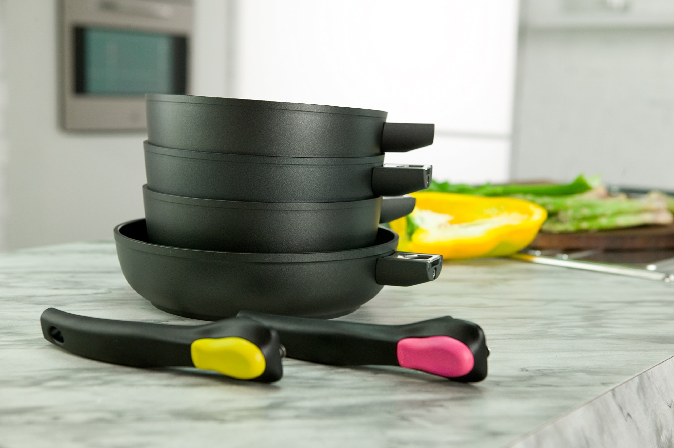 VinoLife Campana Happy Cooking Detachable Handle - Black Handle with White Lever - Universal Size for Pots & Pans - Perfect for Camping, RV & Small Kitchen Spaces