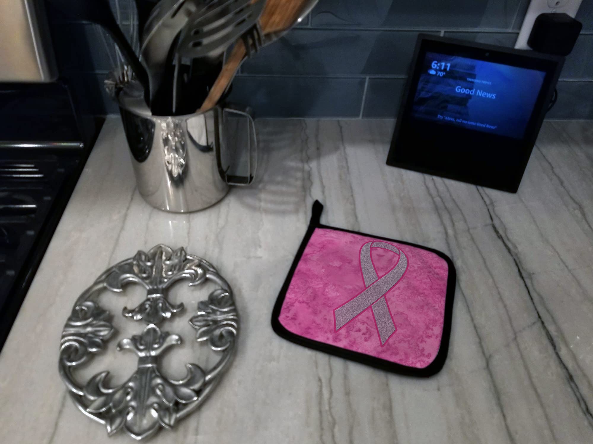 Breast Cancer Awareness Pink Ribbon Pot Holders Set - Heat Resistant Oven Mitts for Cooking, Baking & BBQ (7.5